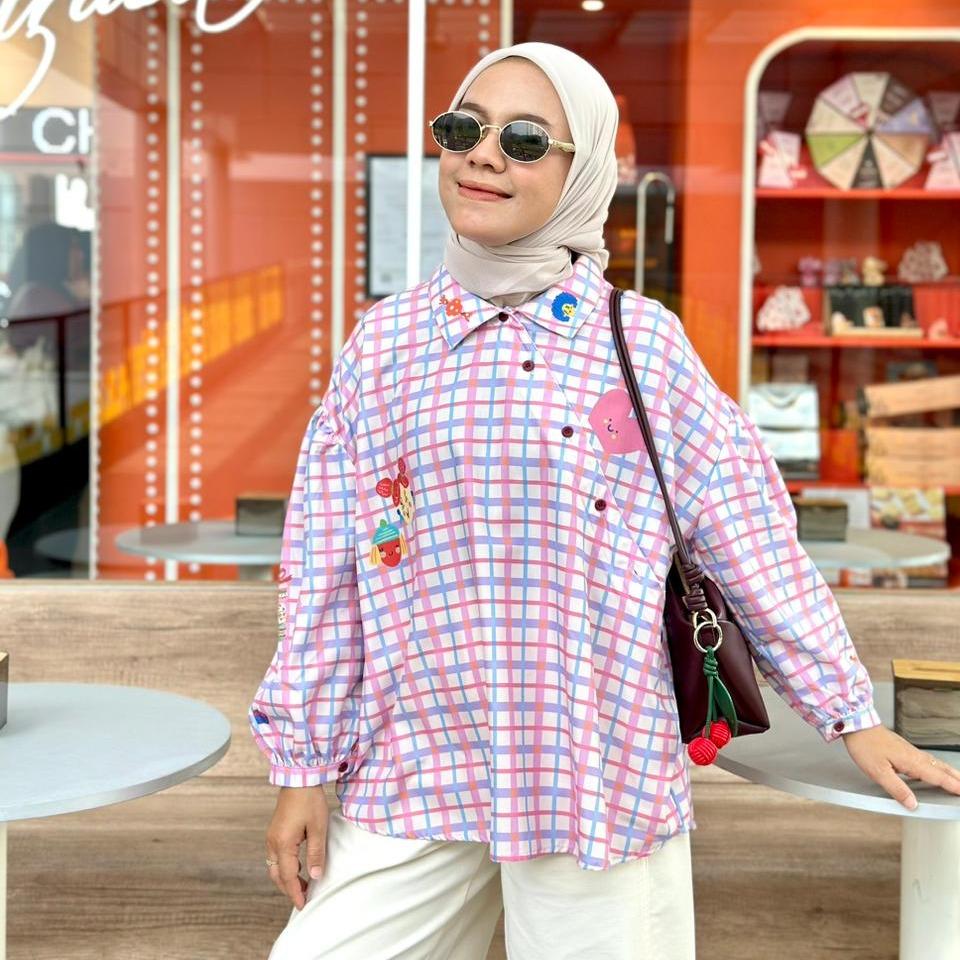 KEMEJA OVERSIZE FULL PRINT KATUN MICA BY AMEELA. KL