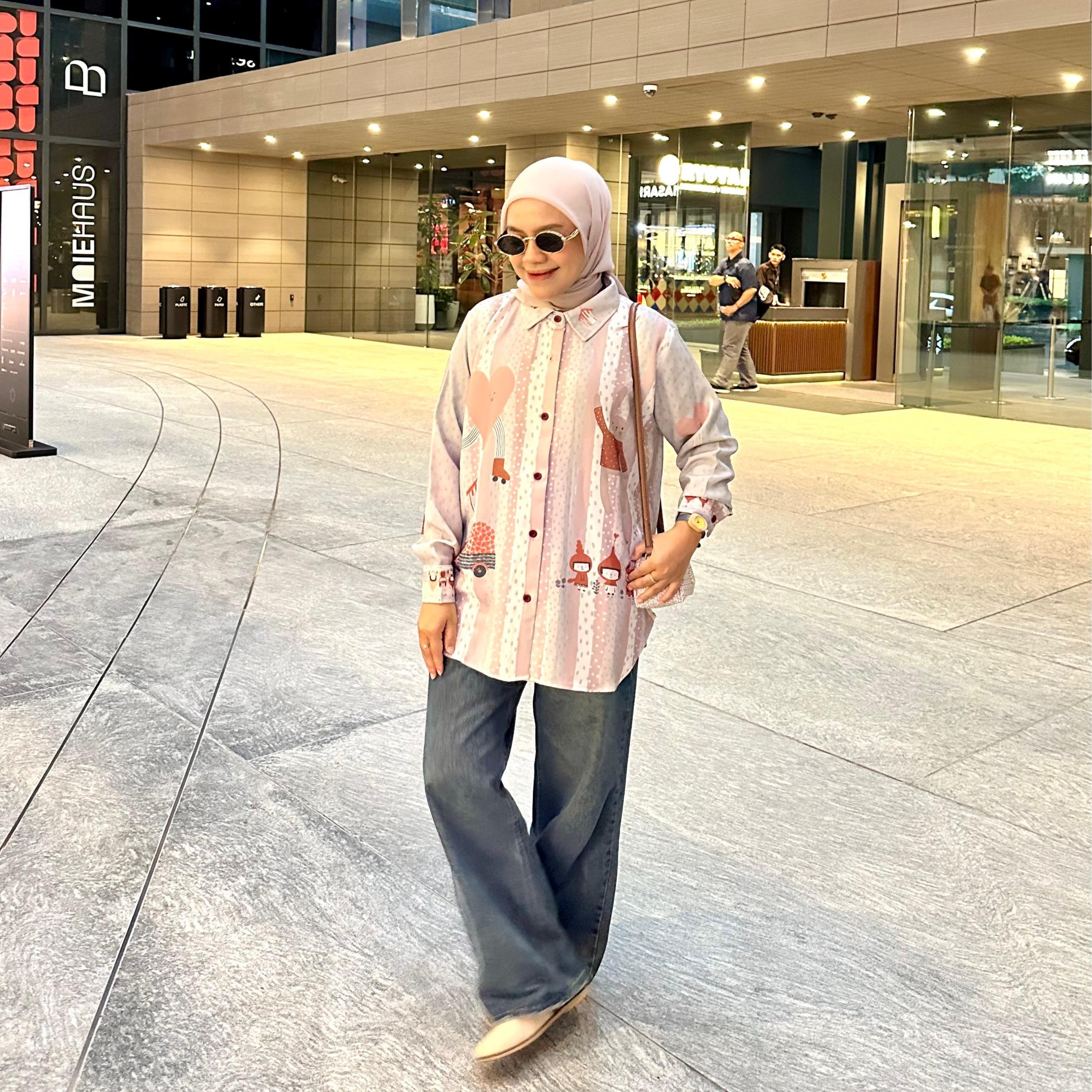 KEMEJA FULL PRINT BELLA BAHAN STUDIO BY AMEELA. KL