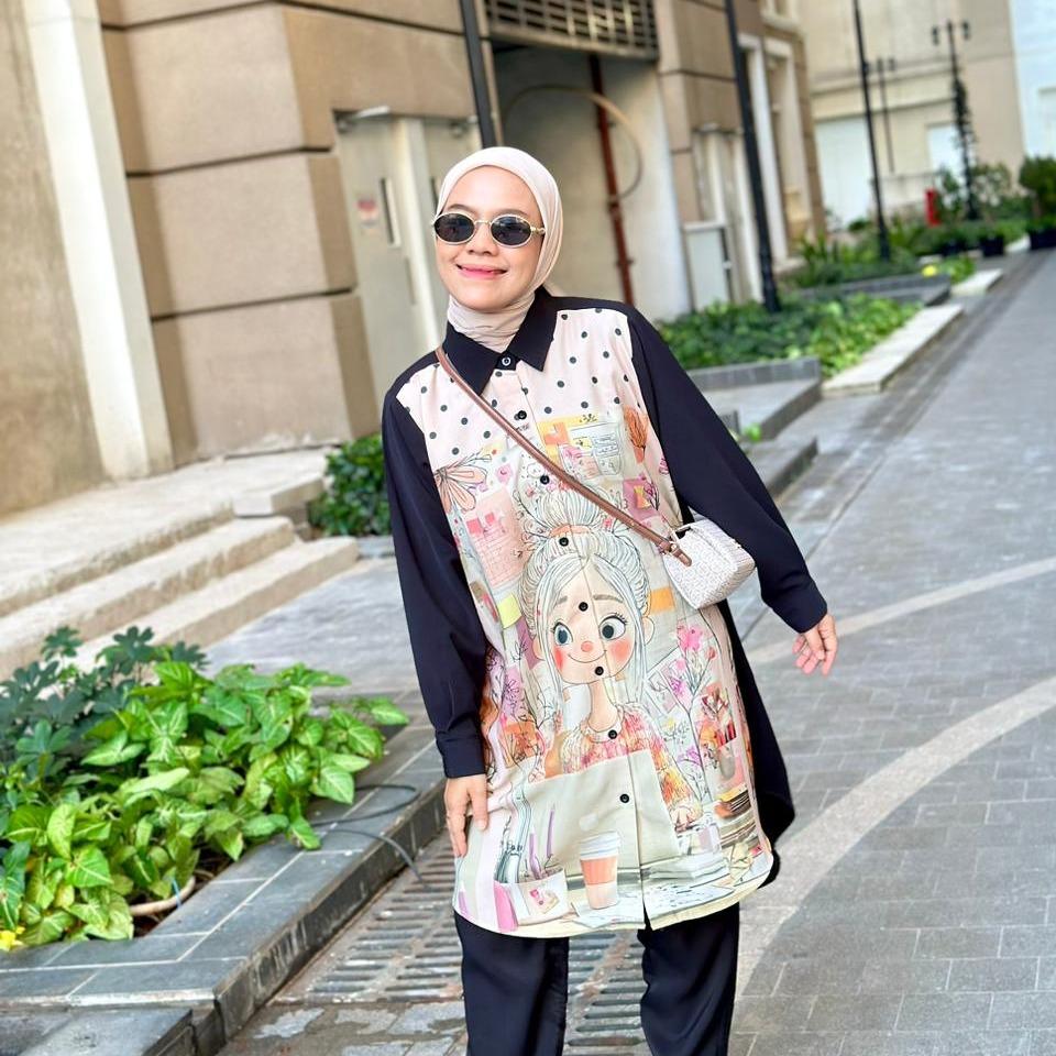 TUNIK KHUSUS HITAM XENA PRINT DEPAN BAHAM ARUMI BY AMEELA.KL