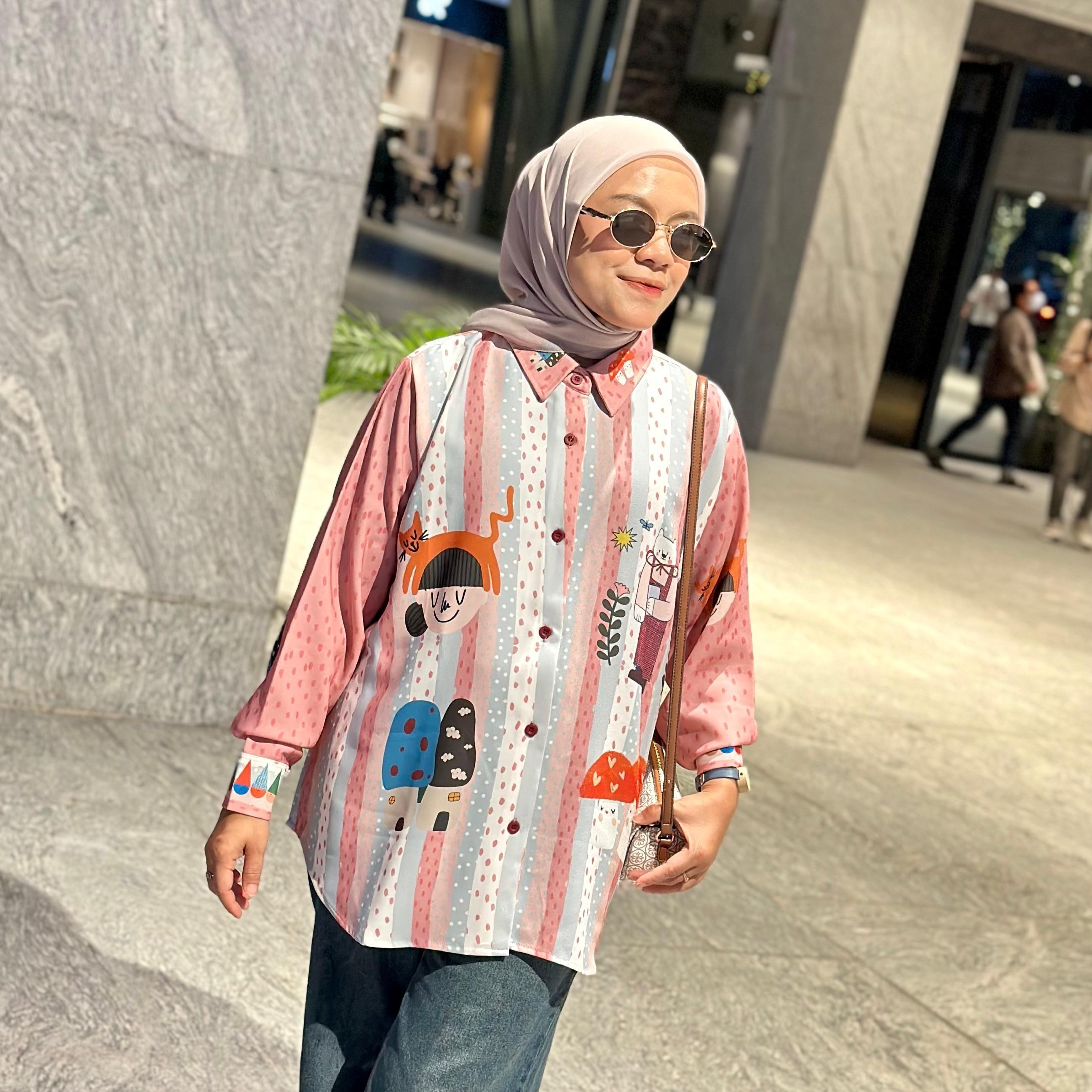 KEMEJA FULL PRINT BELLA BAHAN STUDIO BY AMEELA. KL