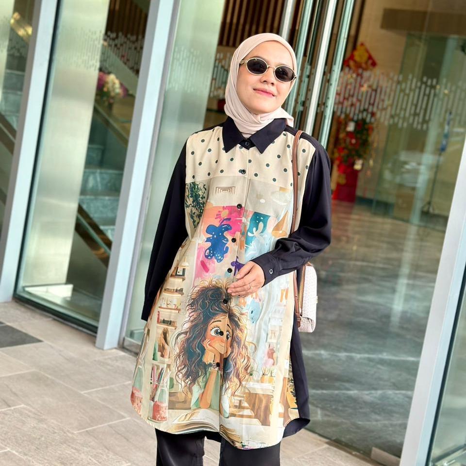 TUNIK KHUSUS HITAM XENA PRINT DEPAN BAHAM ARUMI BY AMEELA.KL