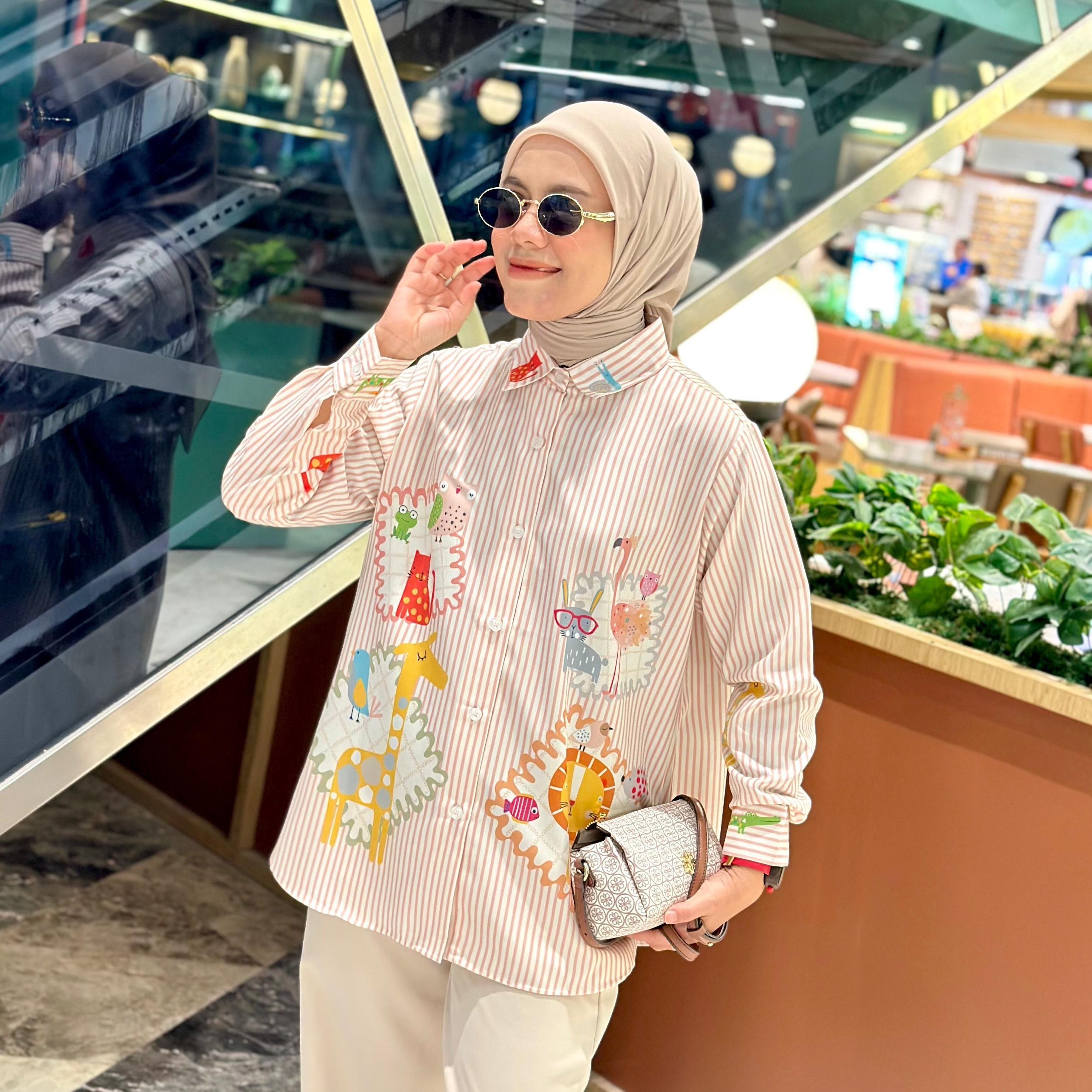 KEMEJA FULL PRINT KATUN TOYOBO LEVIA BY AMEELA.KL