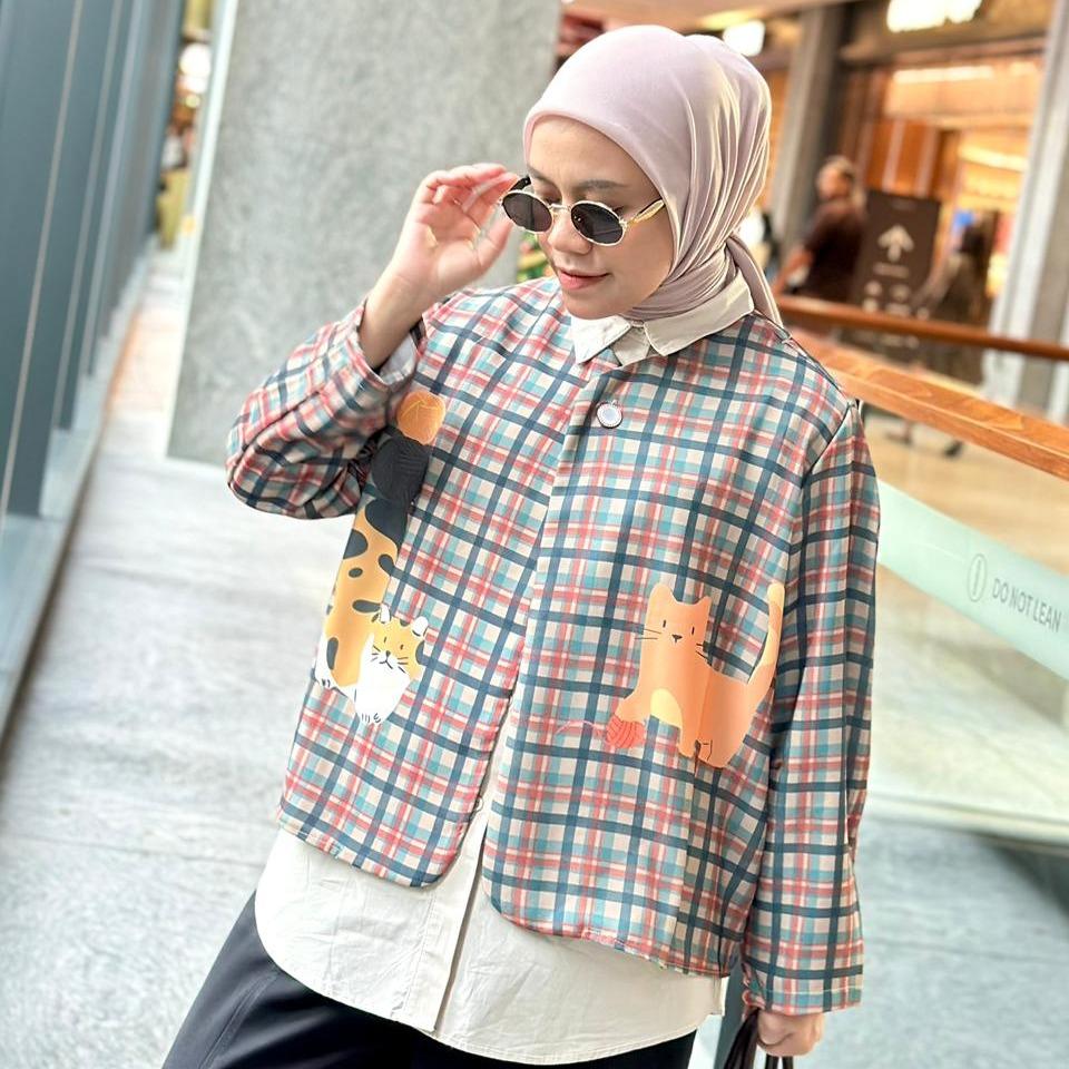 OUTER PRINT EVELINE LOLY CRAP BY AMEELA.KL