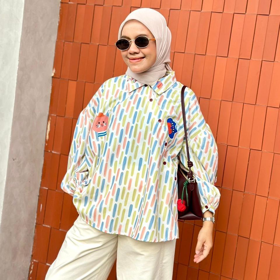 KEMEJA OVERSIZE FULL PRINT KATUN MICA BY AMEELA. KL