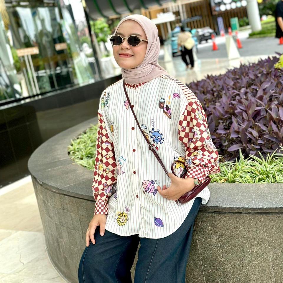KEMEJA FULL PRINT SANI MOTIF LUCU STUDIO SILK  BY AMEELA.KL