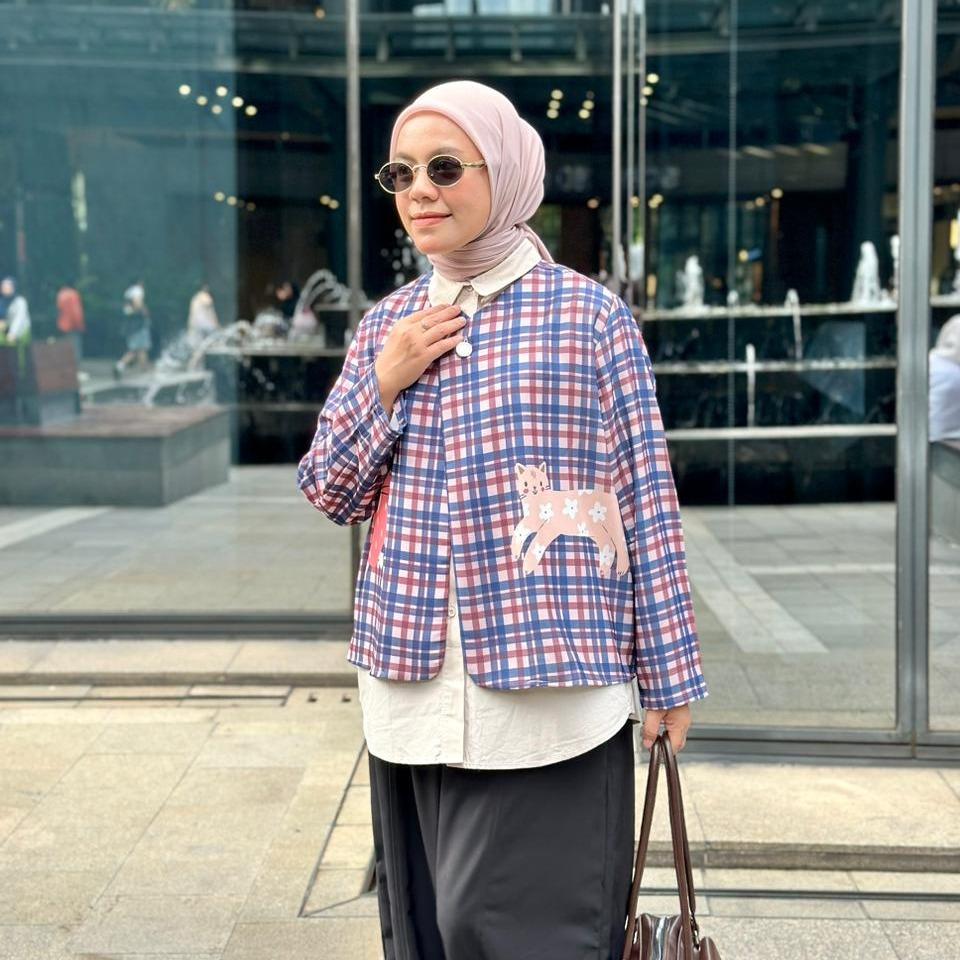 OUTER PRINT EVELINE LOLY CRAP BY AMEELA.KL
