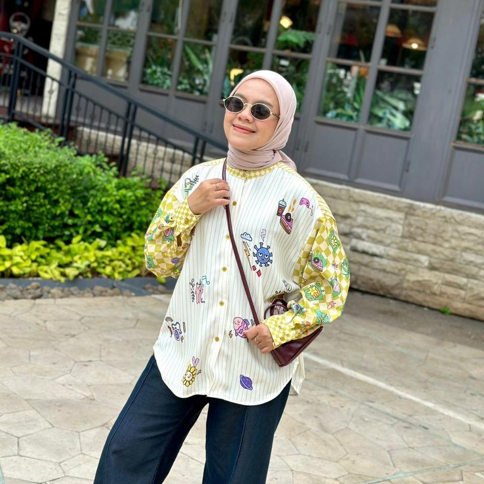 KEMEJA FULL PRINT SANI MOTIF LUCU STUDIO SILK  BY AMEELA.KL