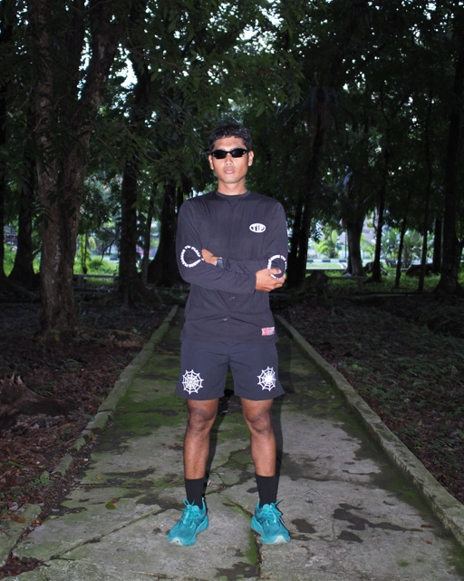 Image of TIP Pleasure Progress Running Shirt Long Sleeve Solid Black