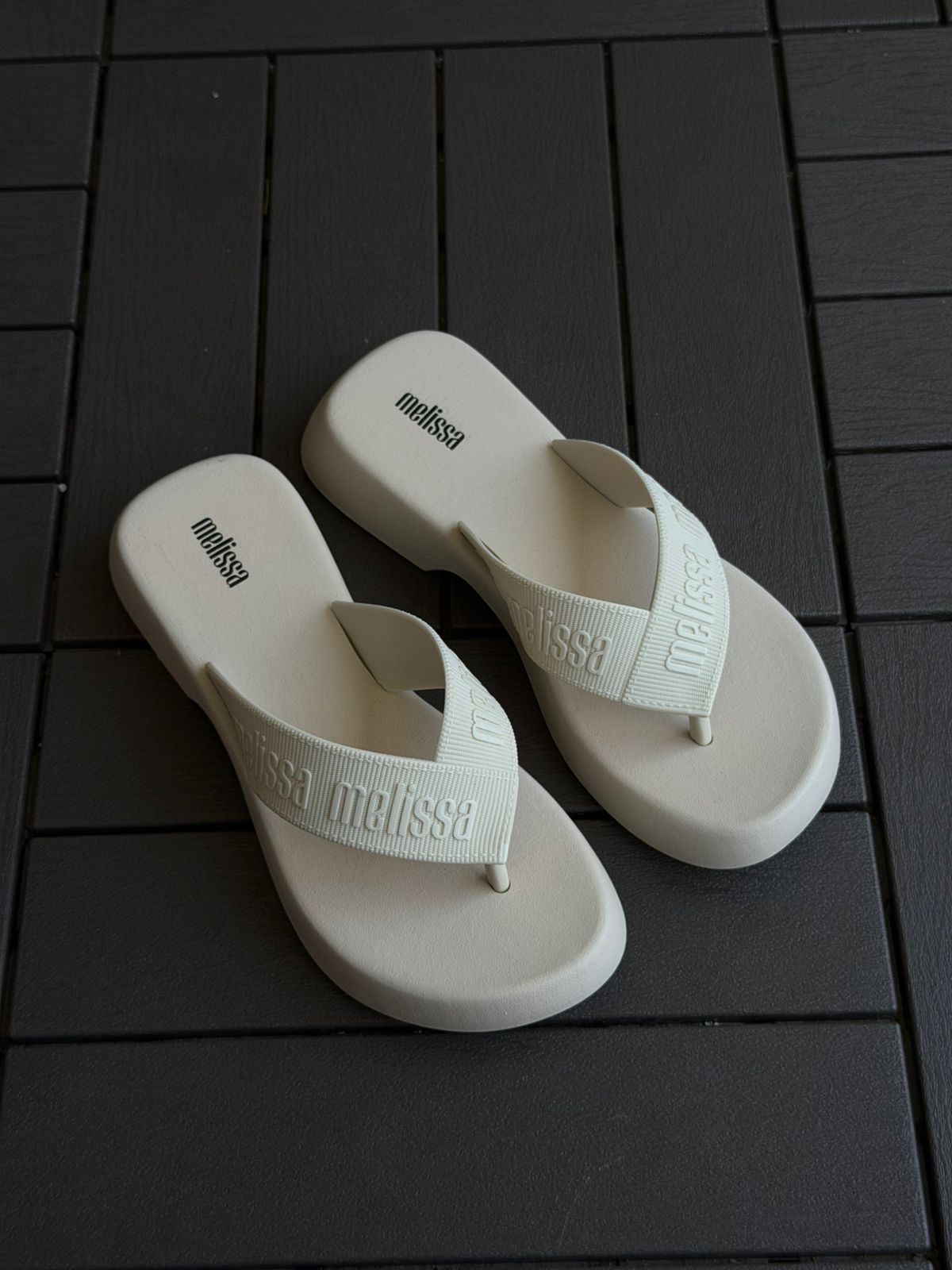 Mells 002 (TRUE SIZE)