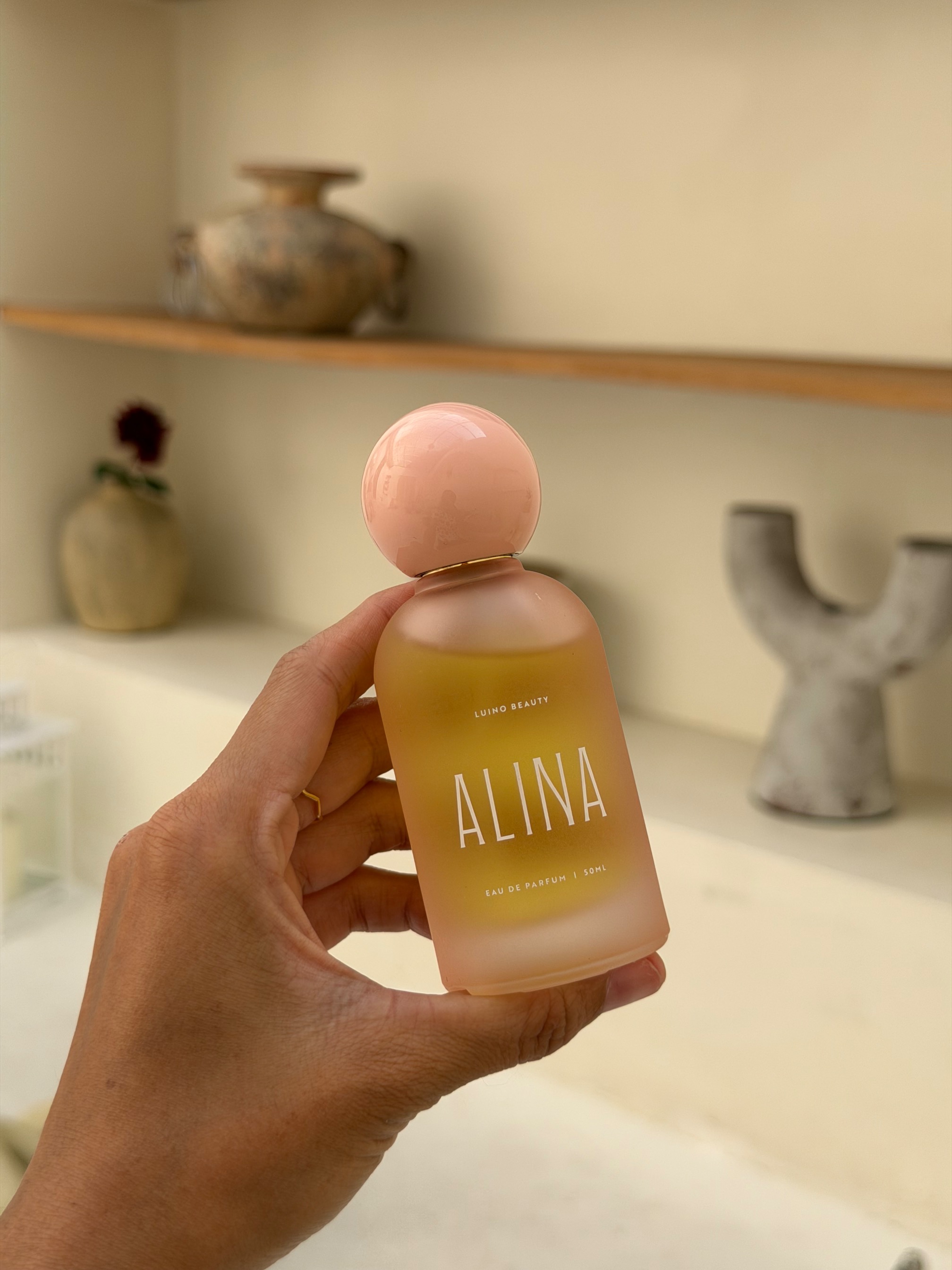 ALINA (Giveaway iPhone 18Pro & Sepeda Listrik)
