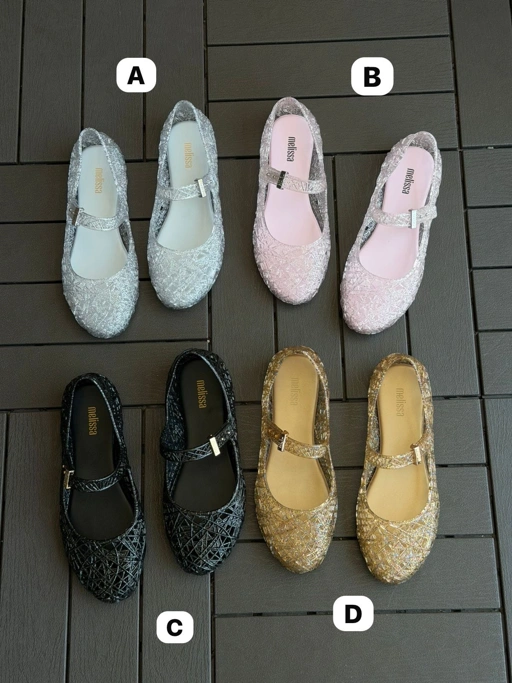Mells 005 (TRUE SIZE)