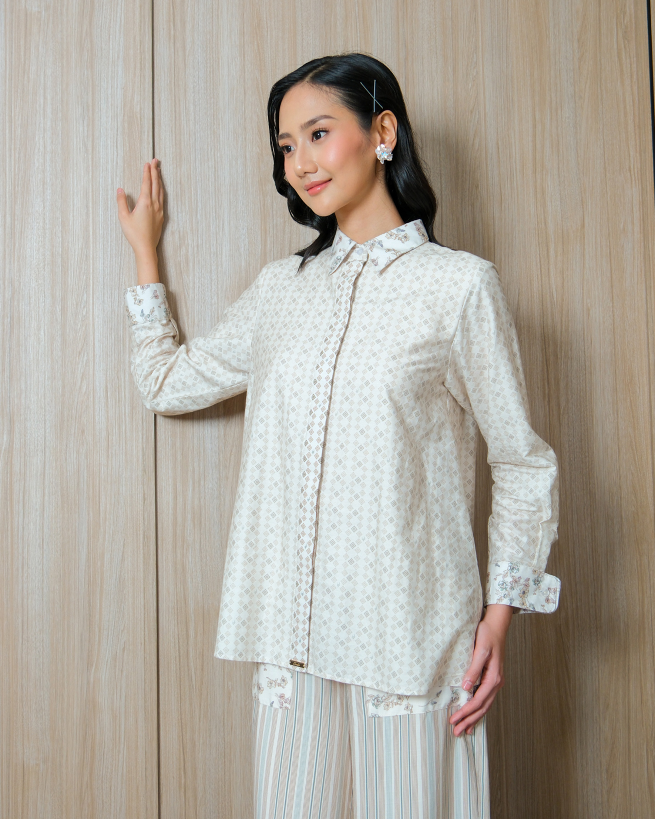 AERA SHIRT