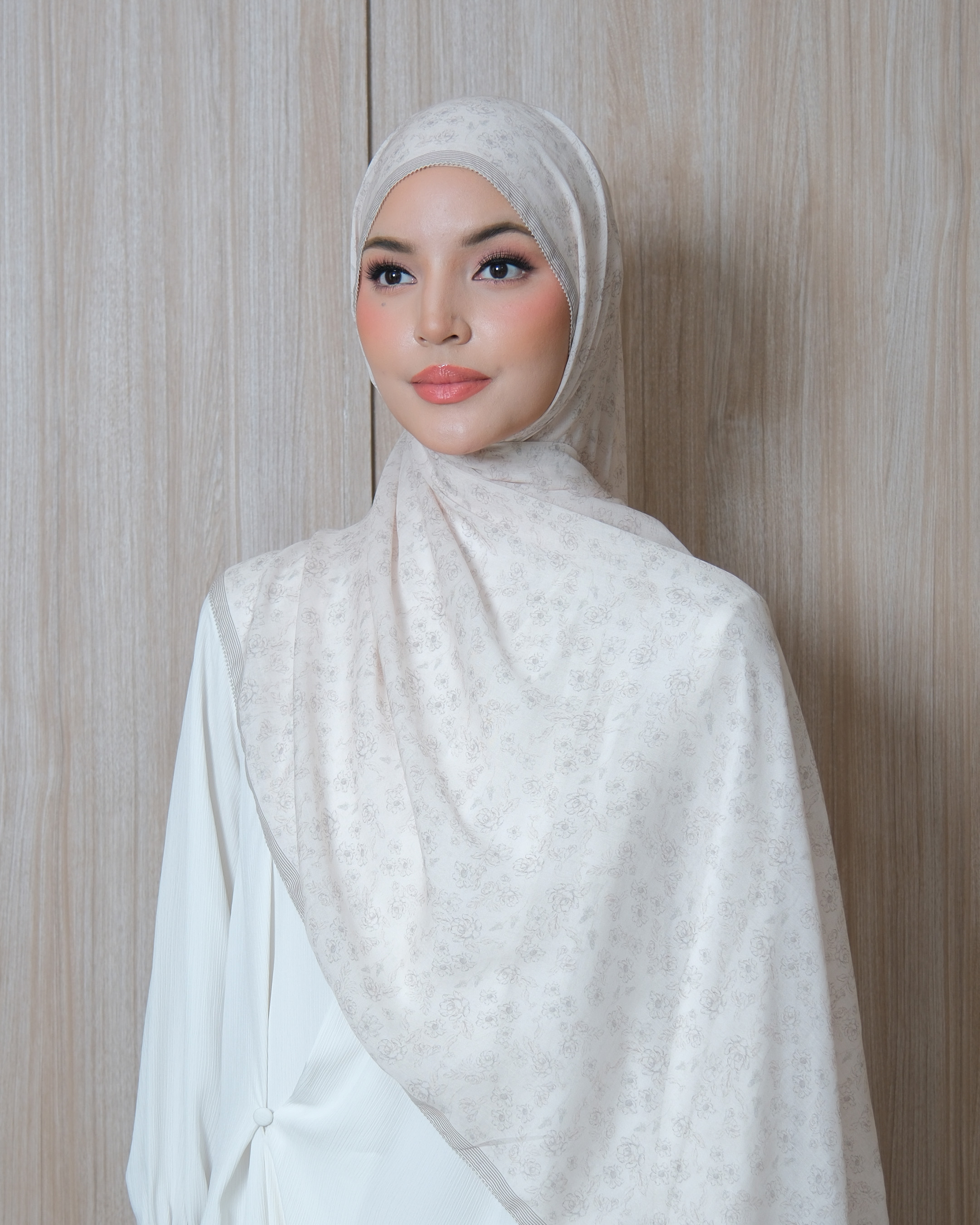 AERA PASHMINA