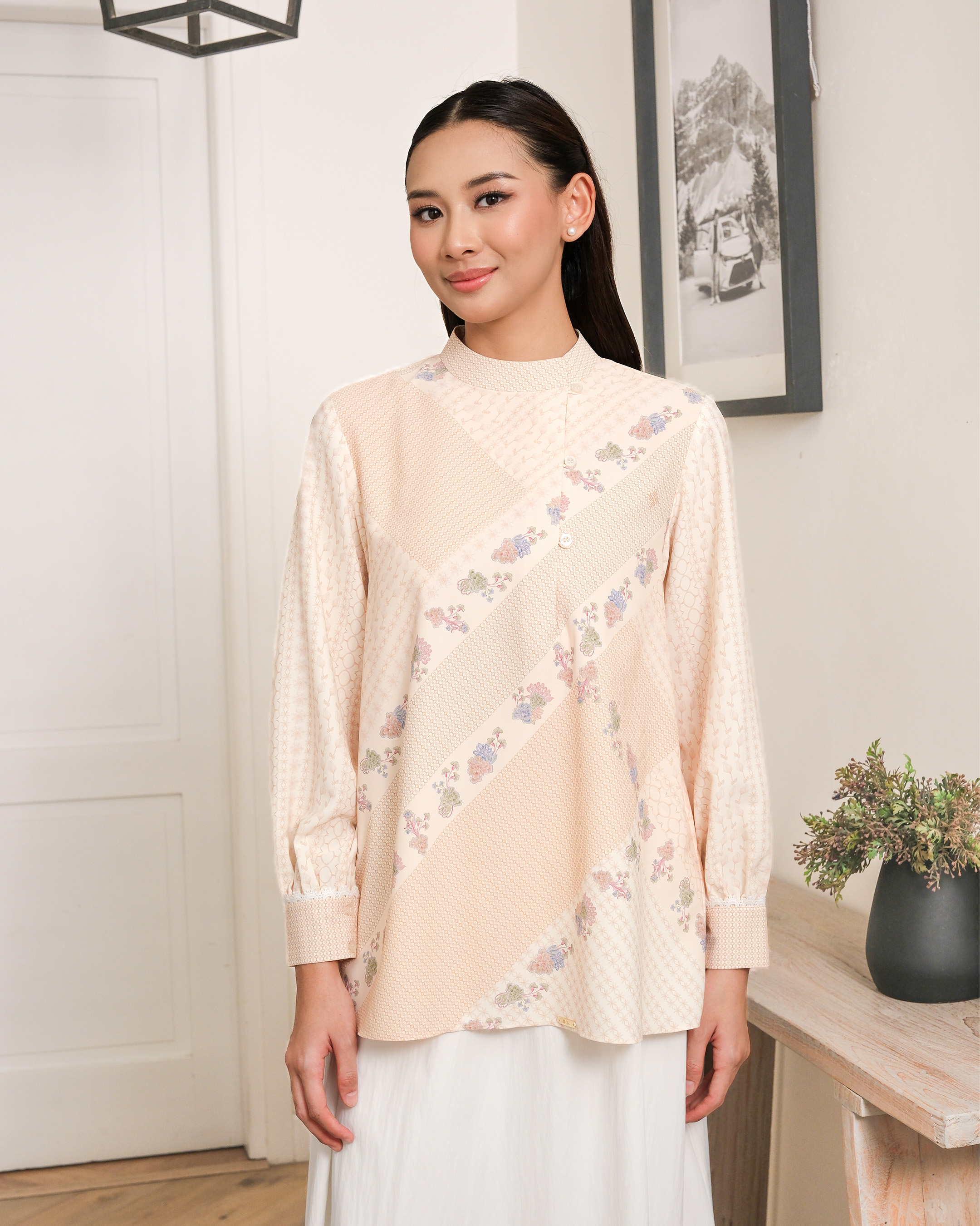 ELAINA BLOUSE