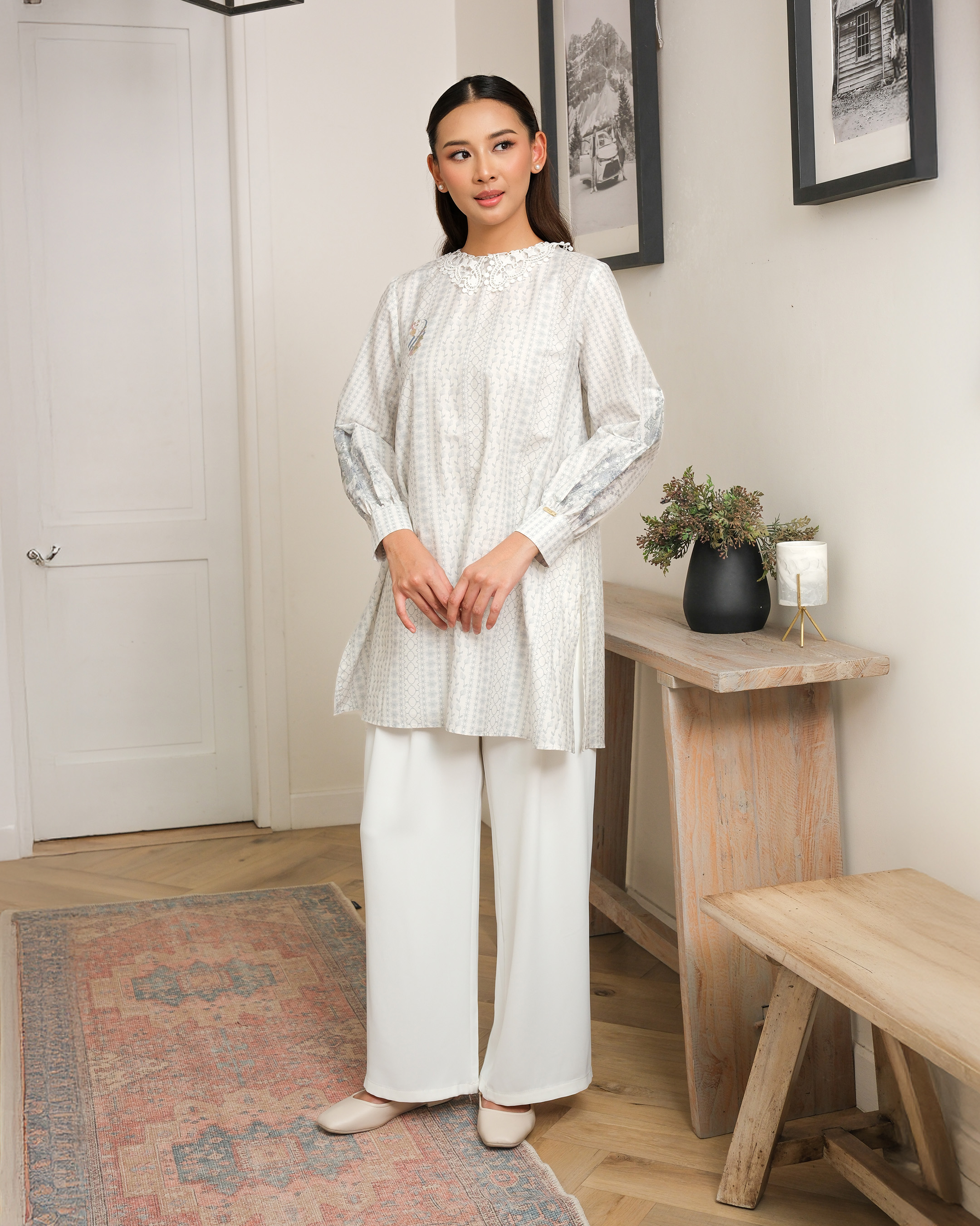 ELAINA TUNIC