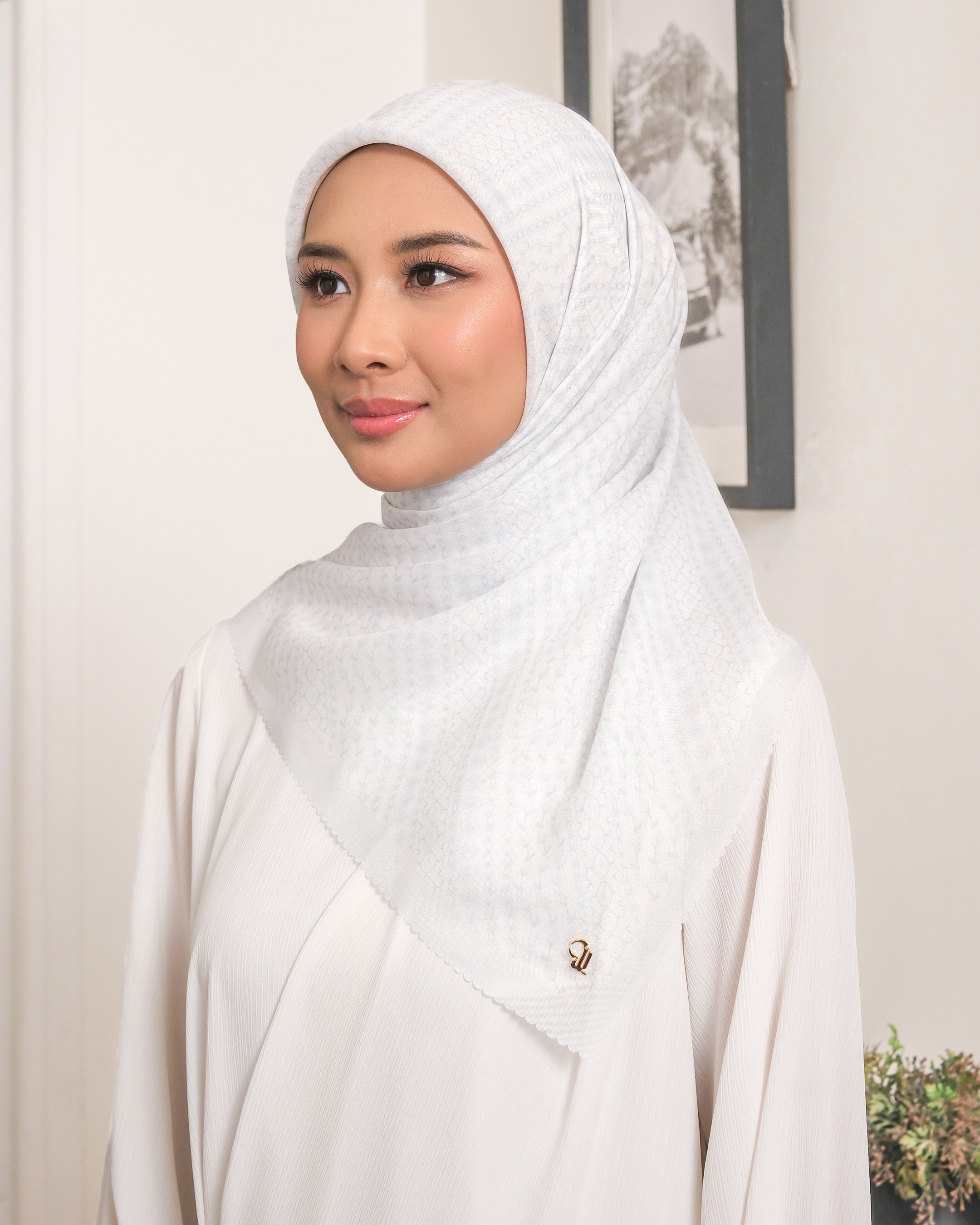 ELAINA SCARF