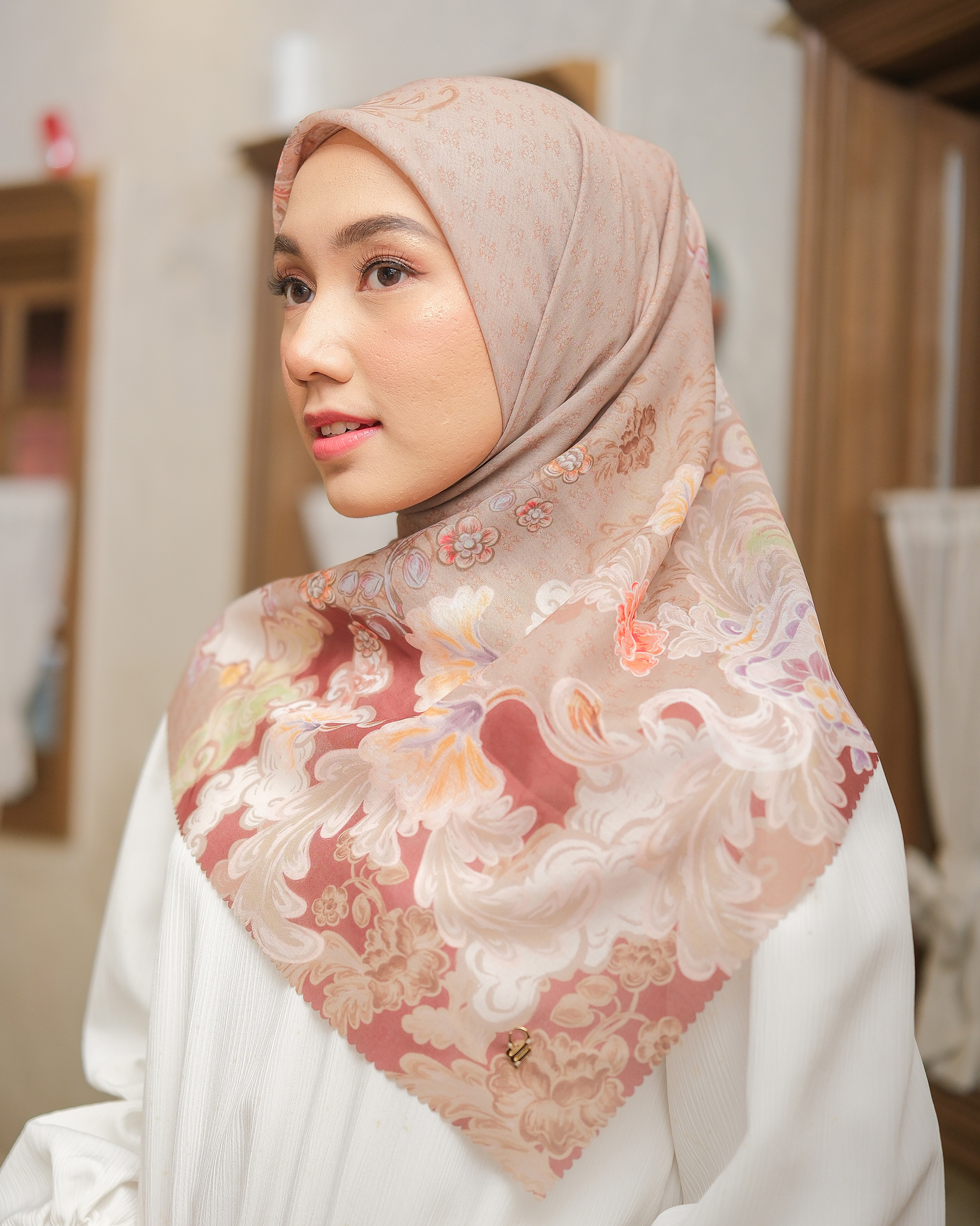AMALA SCARF - COFFEE