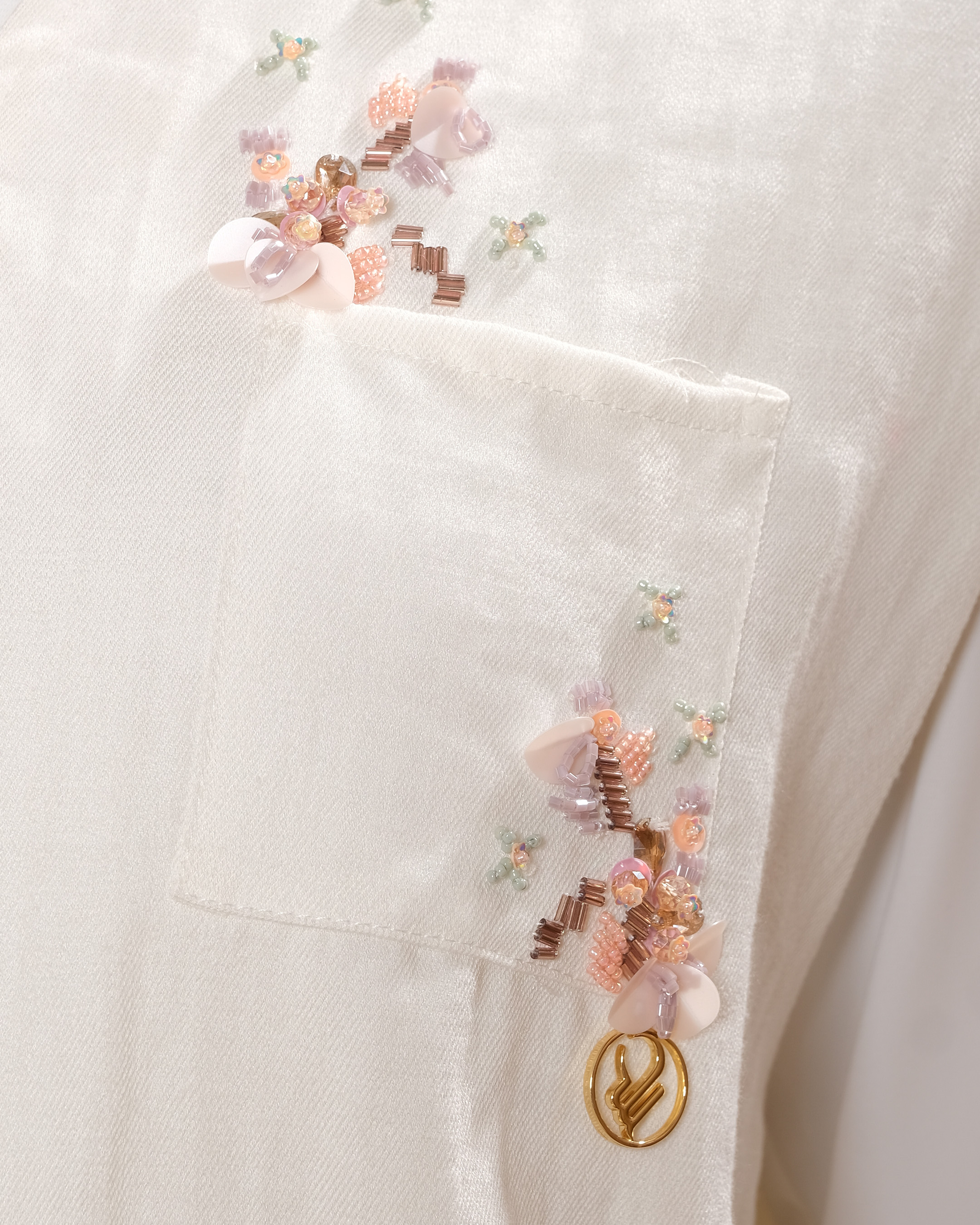 NARA VEST - BROKEN WHITE