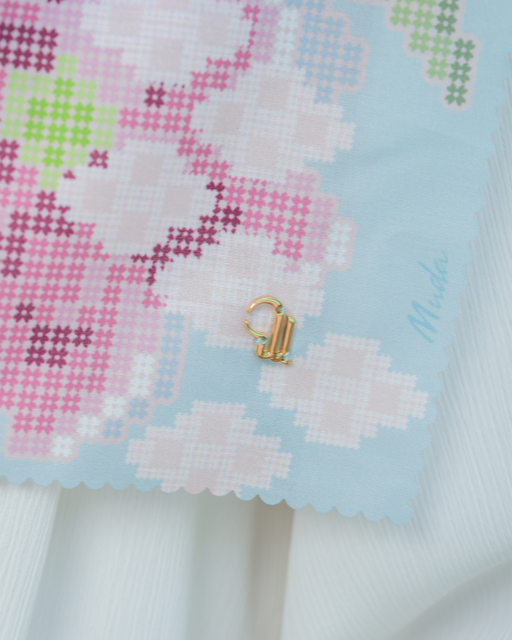NAVARA SCARF - ICE BLUE