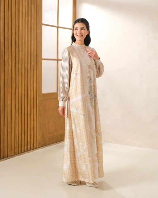 Image of ANALA DRESS - HONEY