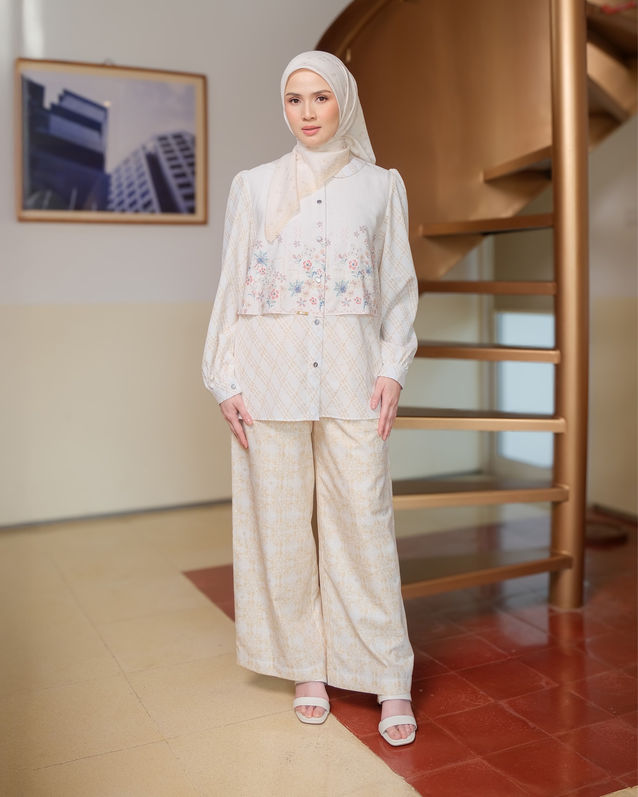 FLOELLA BLOUSE