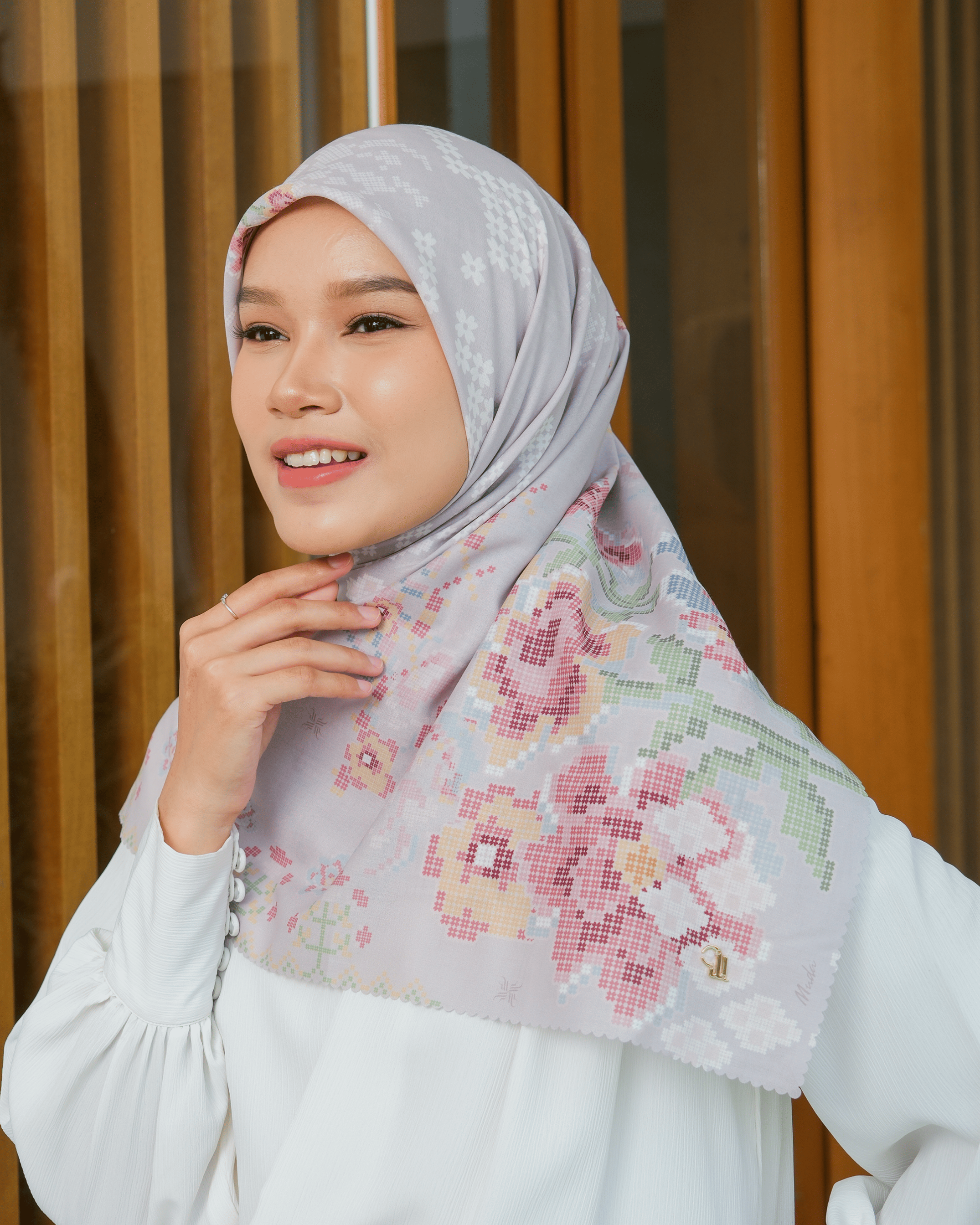 NAVARA SCARF - GREY