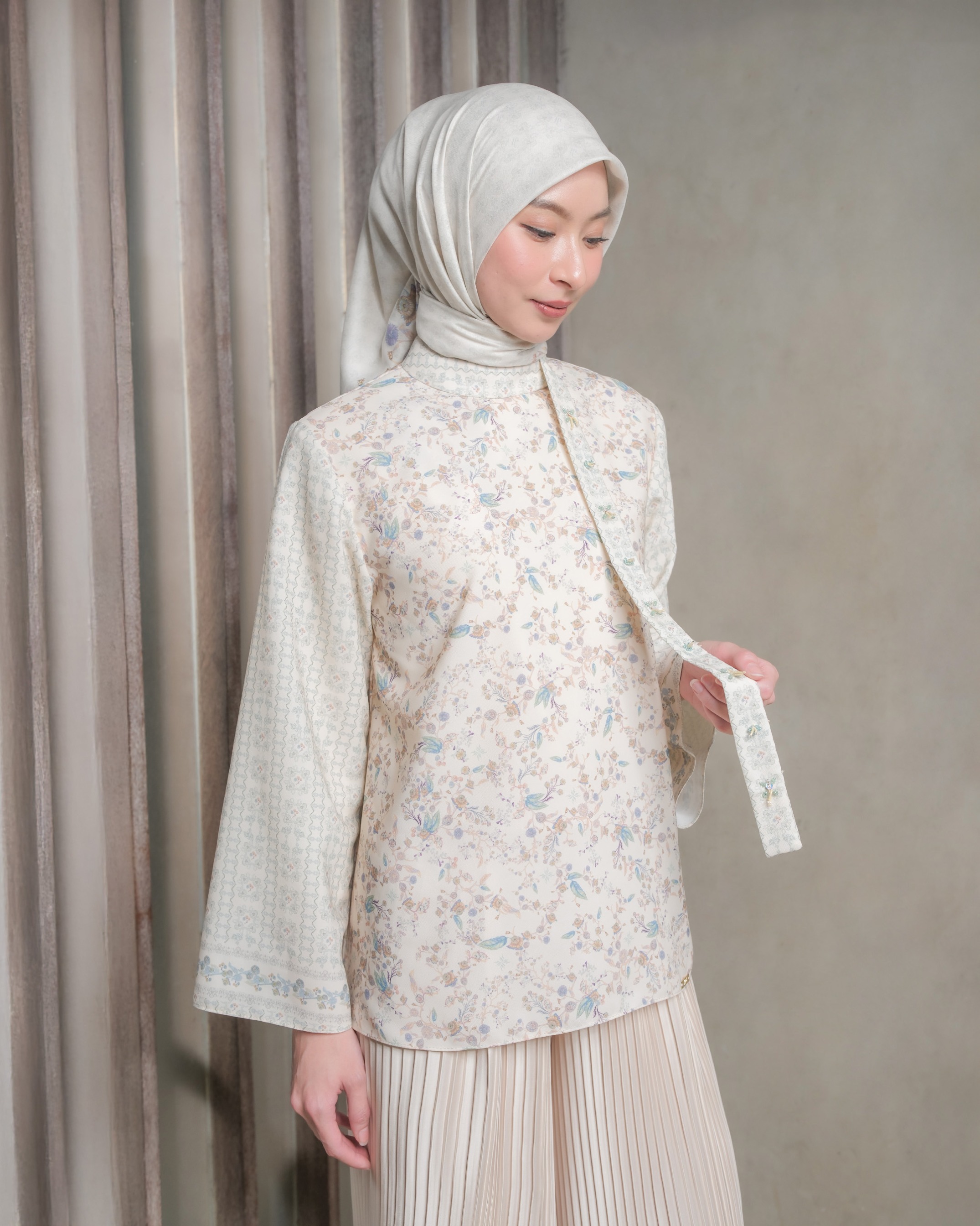 REANNA BLOUSE