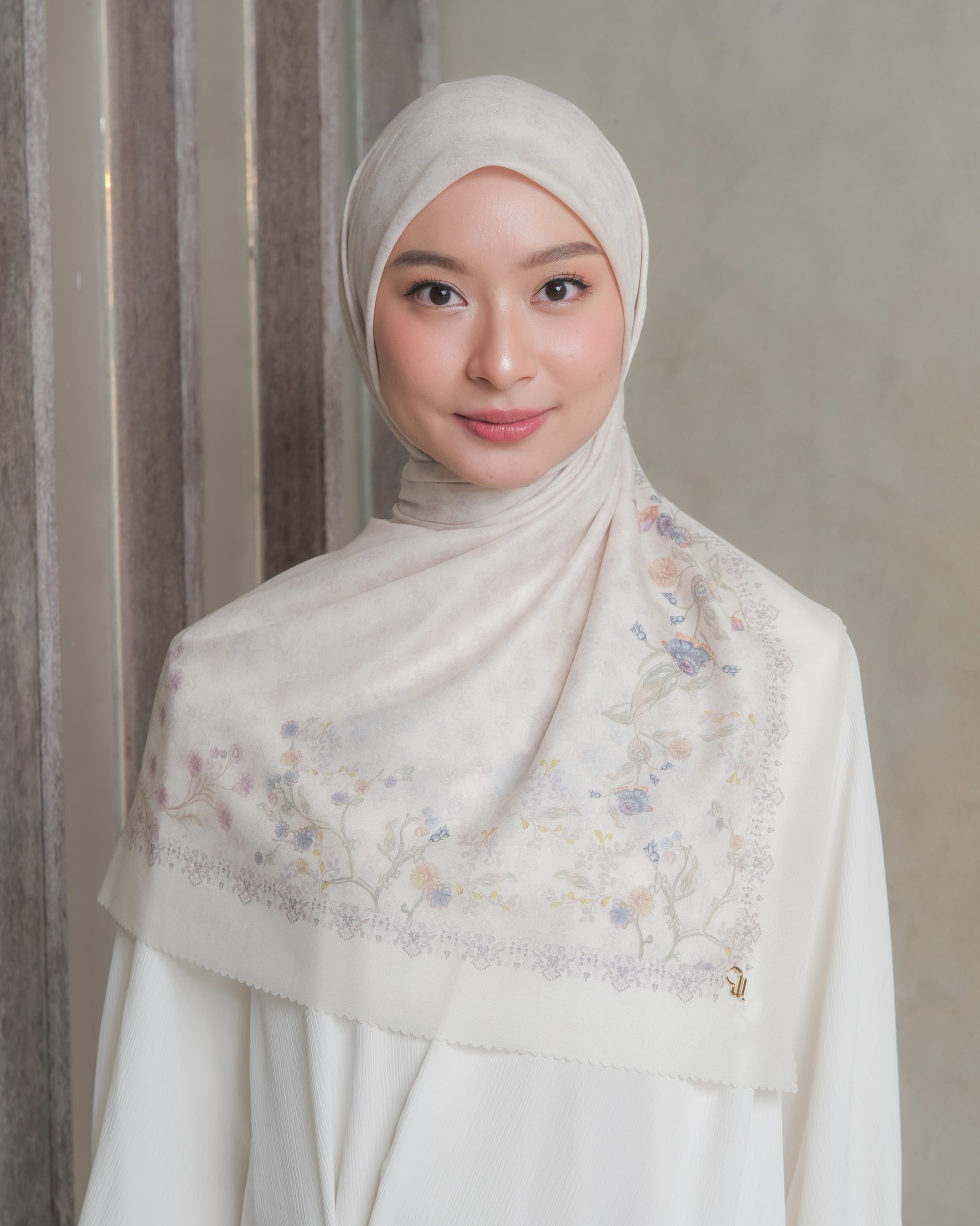 REANNA SCARF