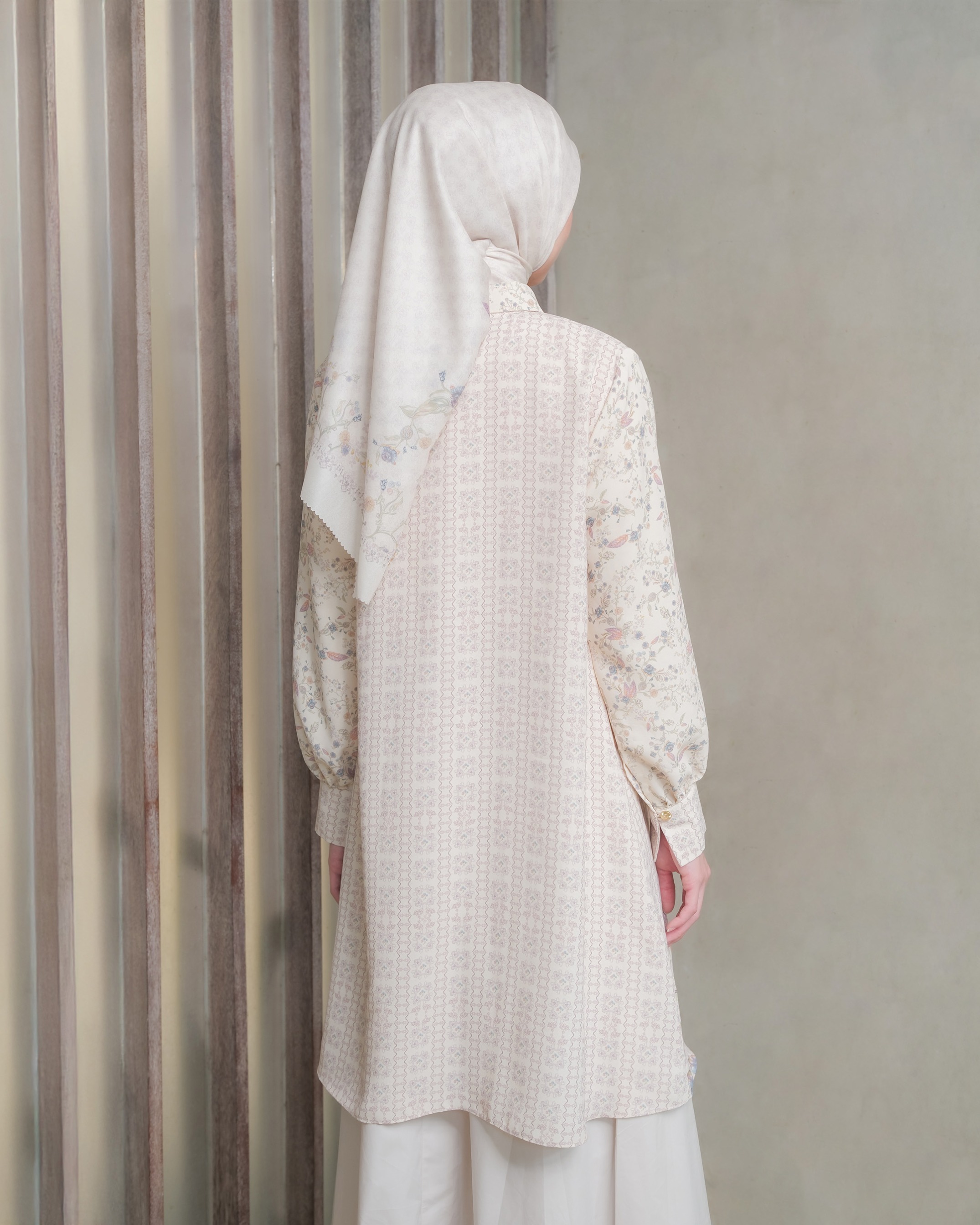 REANNA TUNIC