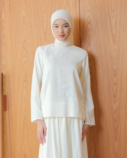 Image of SASMAYA LONGSLEEVE INNER - IVORY