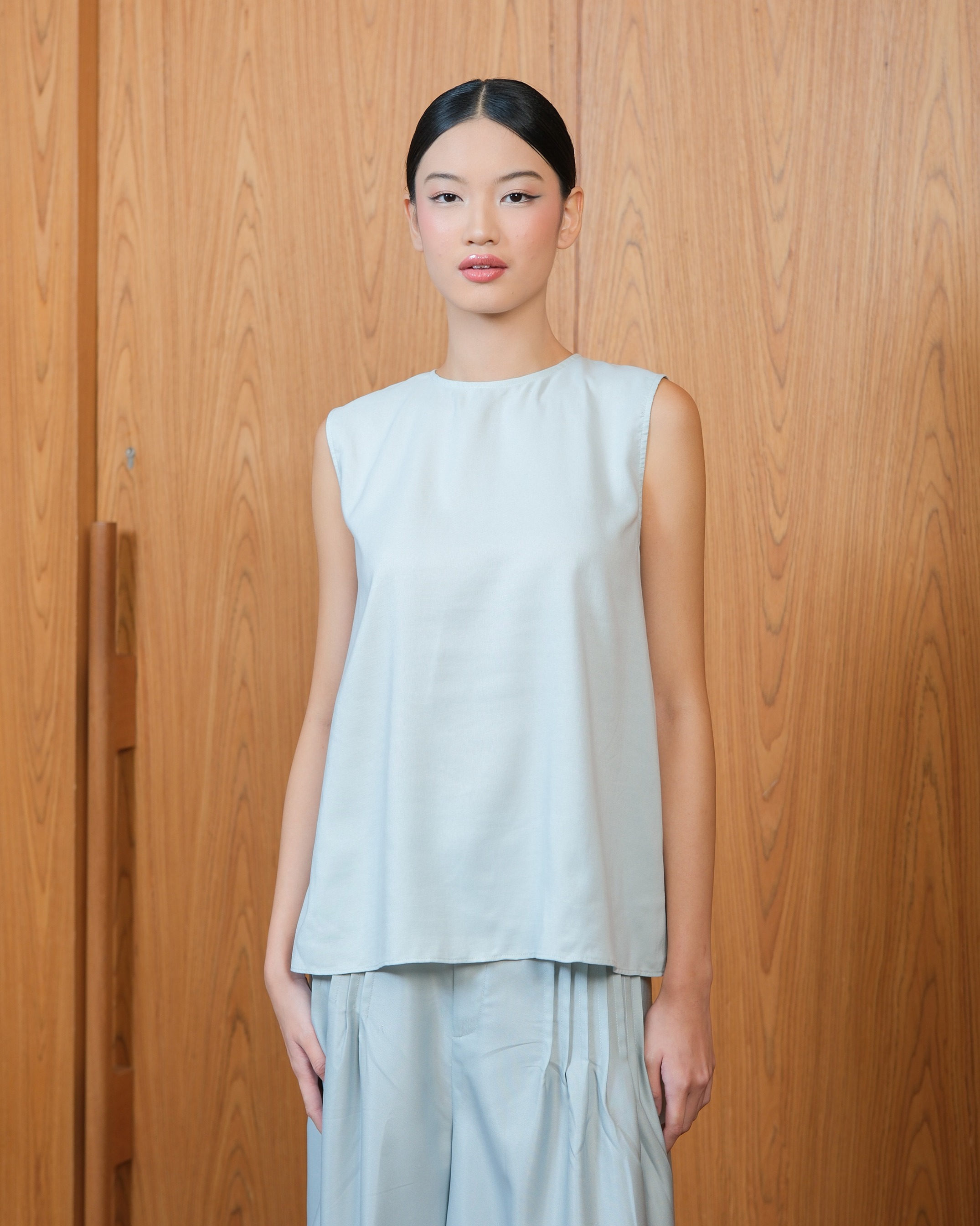 SASMAYA SLEEVELESS INNER - MINT