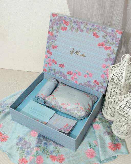 Image of SYAHDA HAMPERS - SKY BLUE