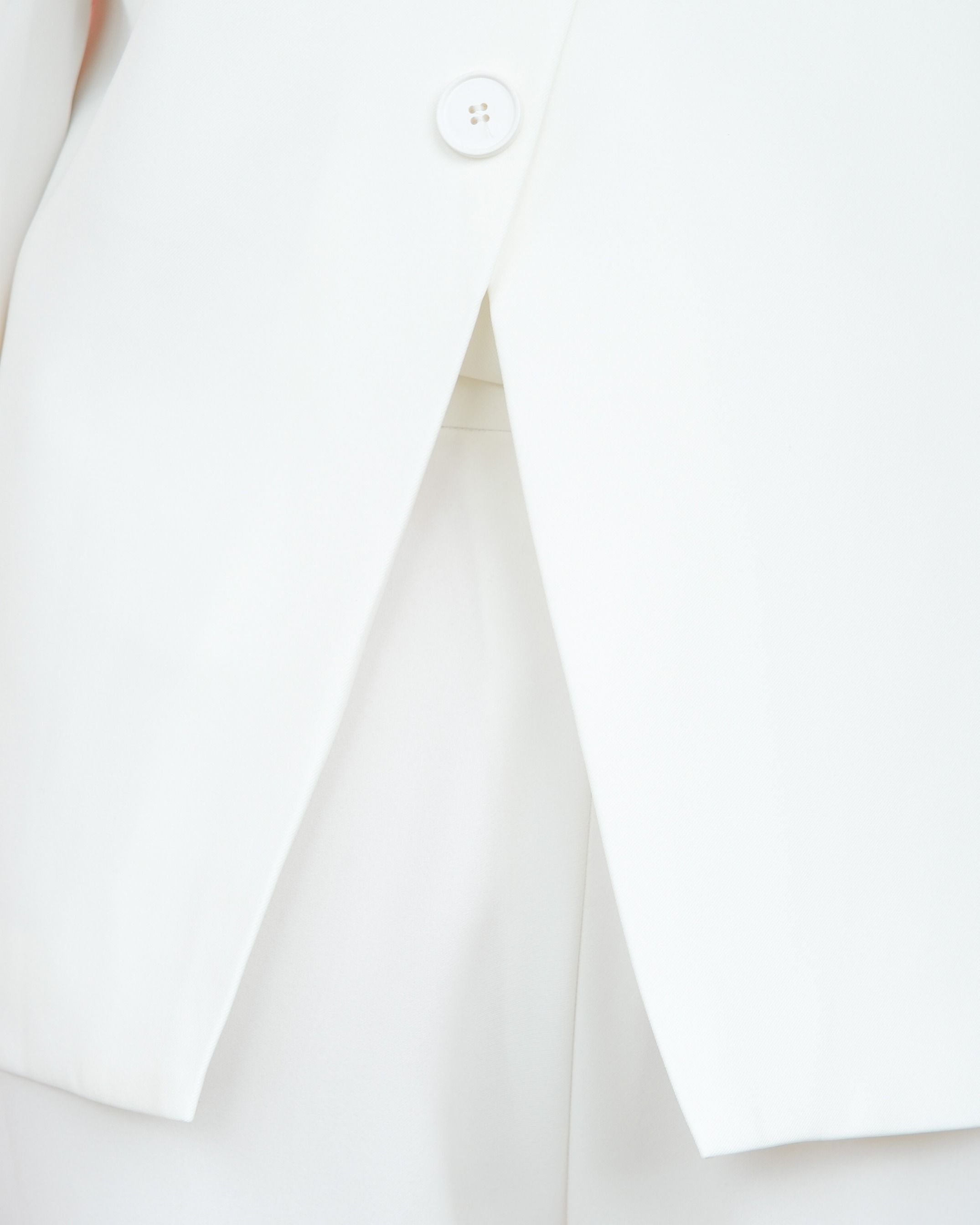 VELA VEST - BROKEN WHITE