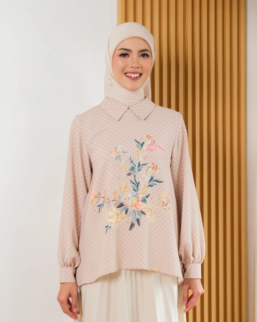 Image of ADITI BLOUSE - REDWOOD