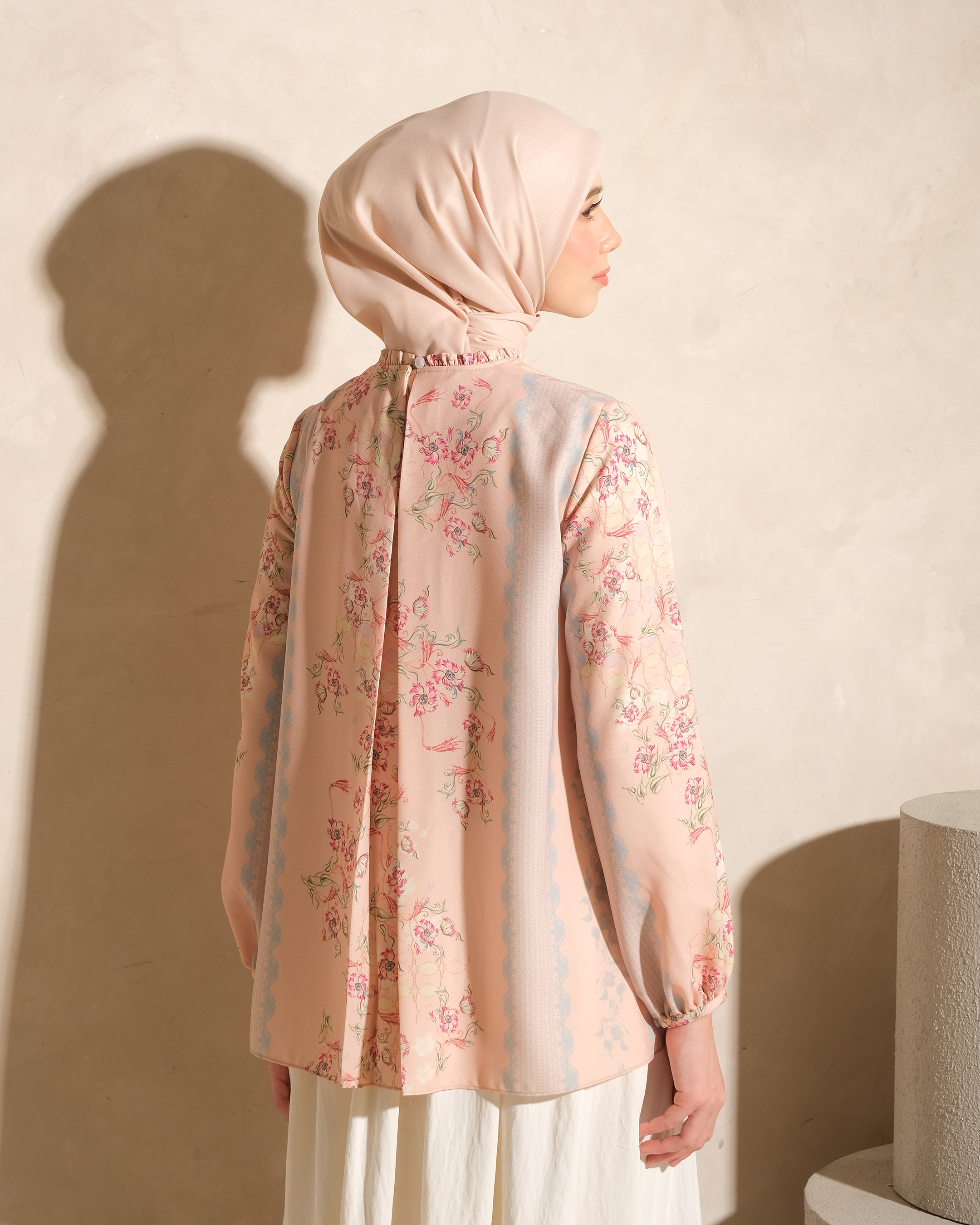 AMAYA BLOUSE - BLUE