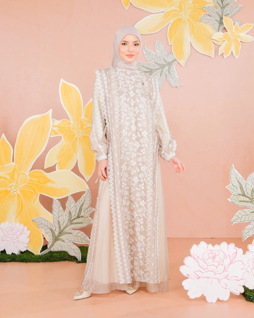 Image of CEMPAKA DRESS - DOVE