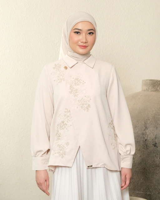 Image of CLARA SHIRT - CREAM