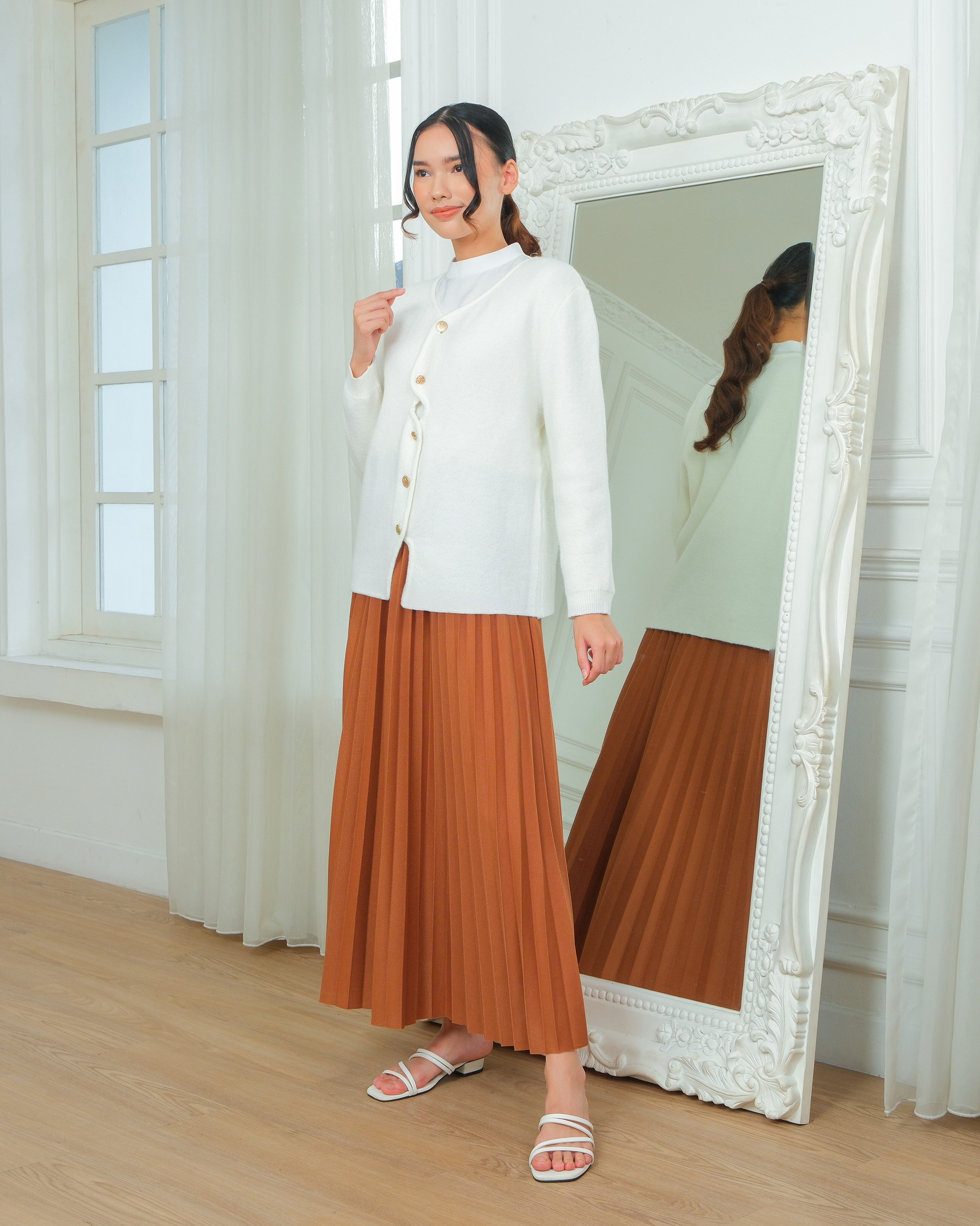ILANA KNIT - BROKEN WHITE