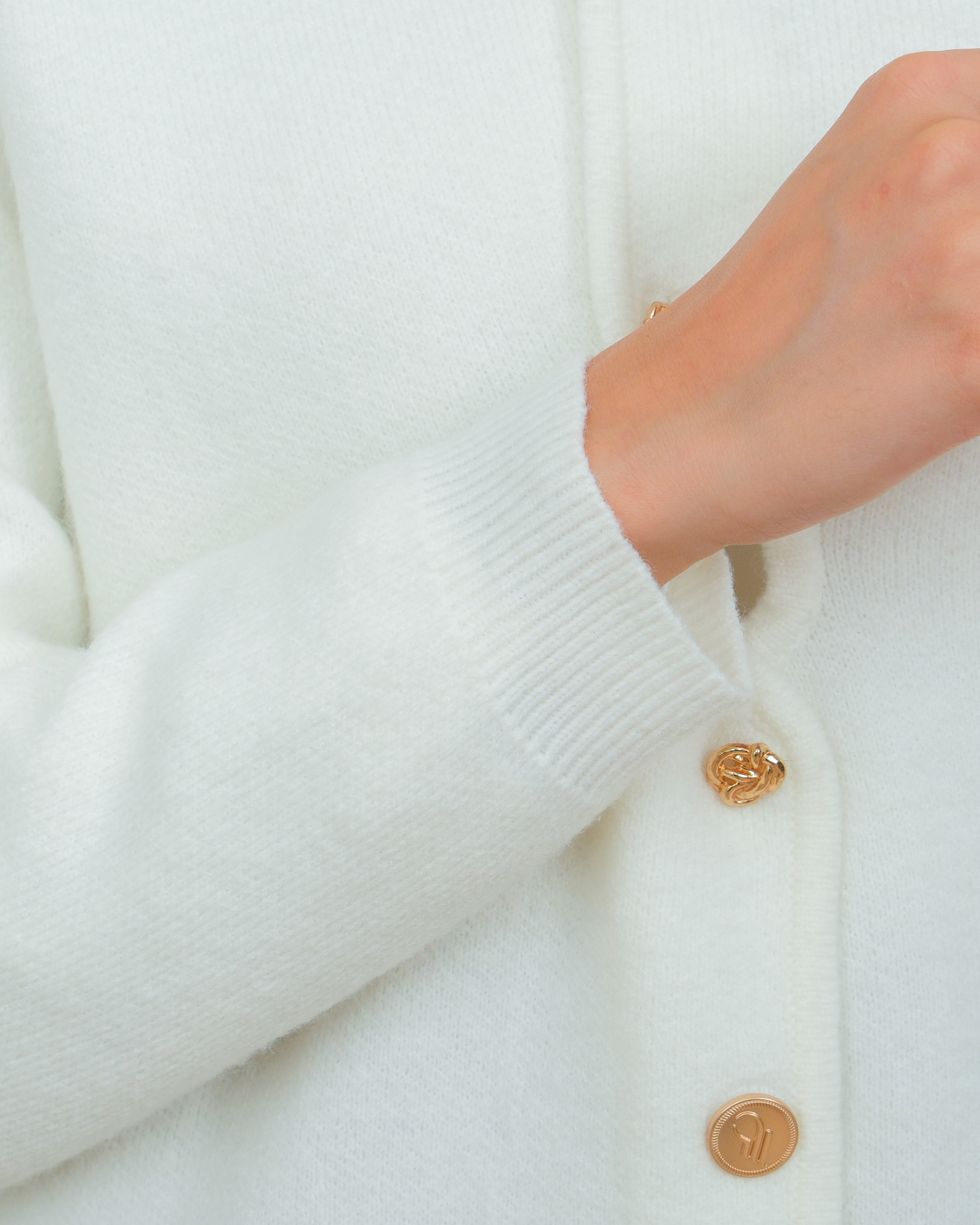 ILANA KNIT - BROKEN WHITE