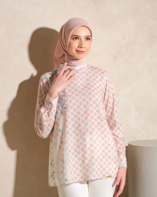 Image of KALAMA BLOUSE - PINK