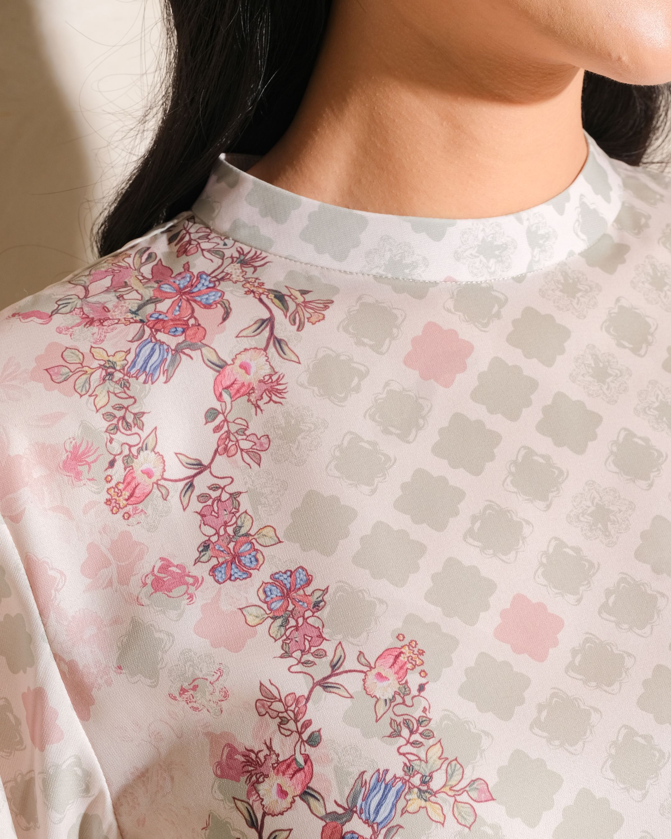 KALAMA BLOUSE - SAGE