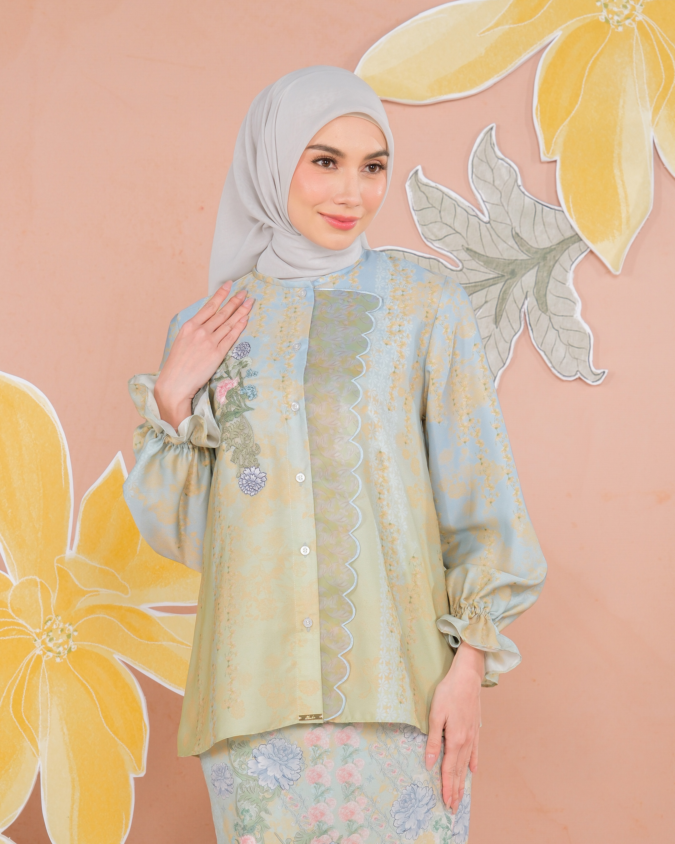 KIRAI BLOUSE - BABY BLUE