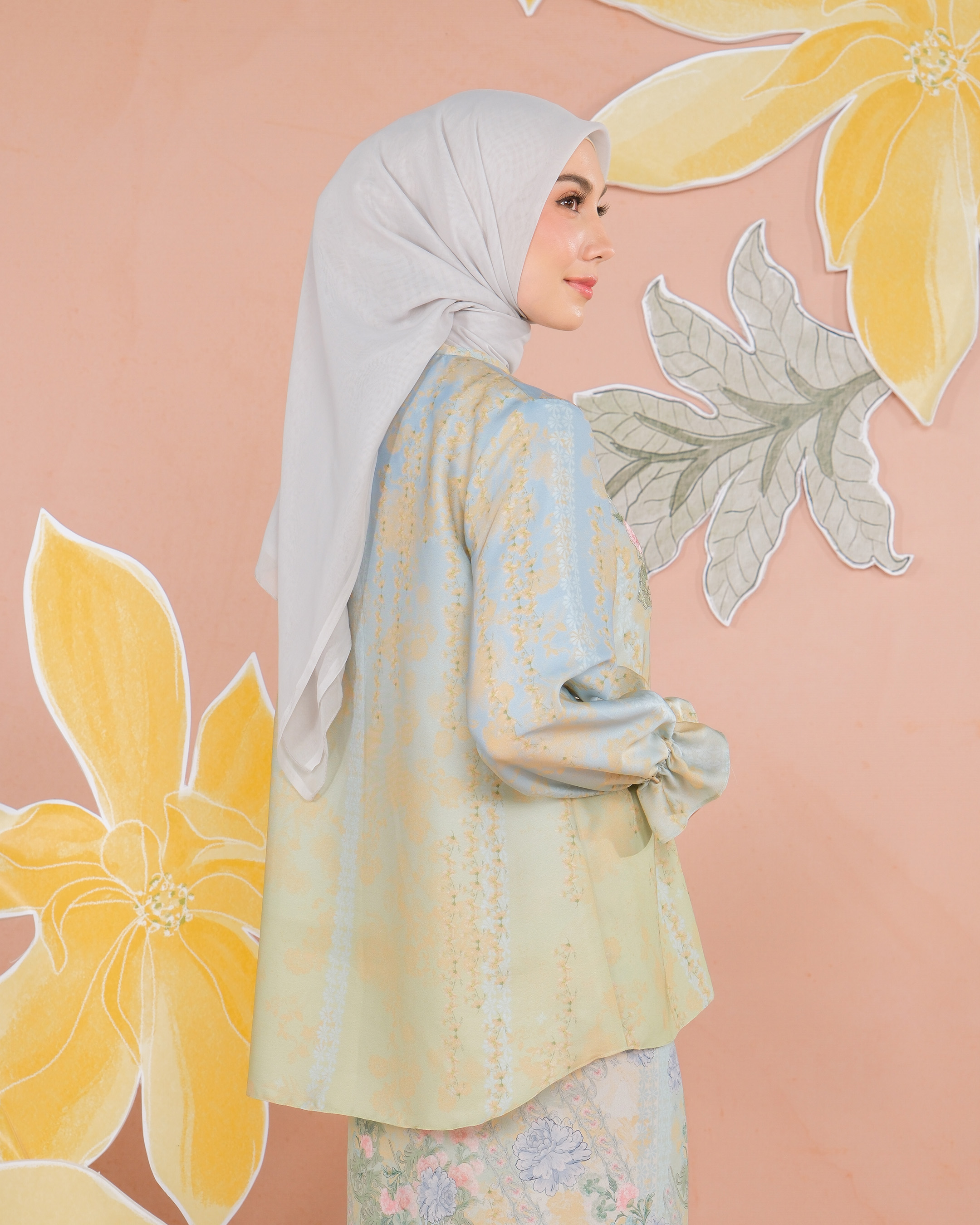 KIRAI BLOUSE - BABY BLUE