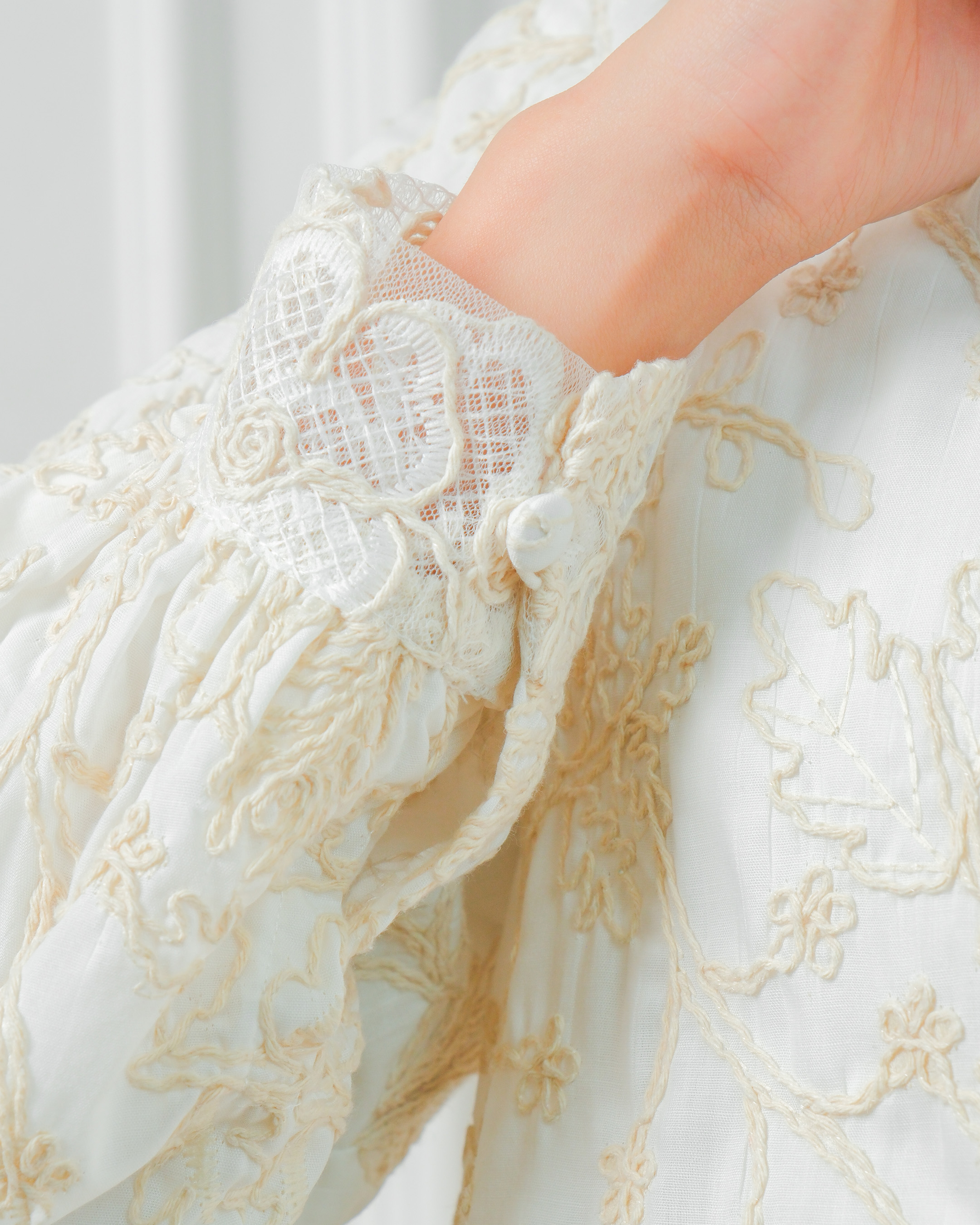 SALUNA SHIRT 2 - BROKEN WHITE
