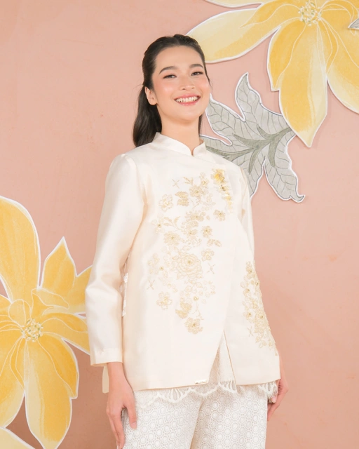 Image of SASMAYA BLOUSE - CREAM
