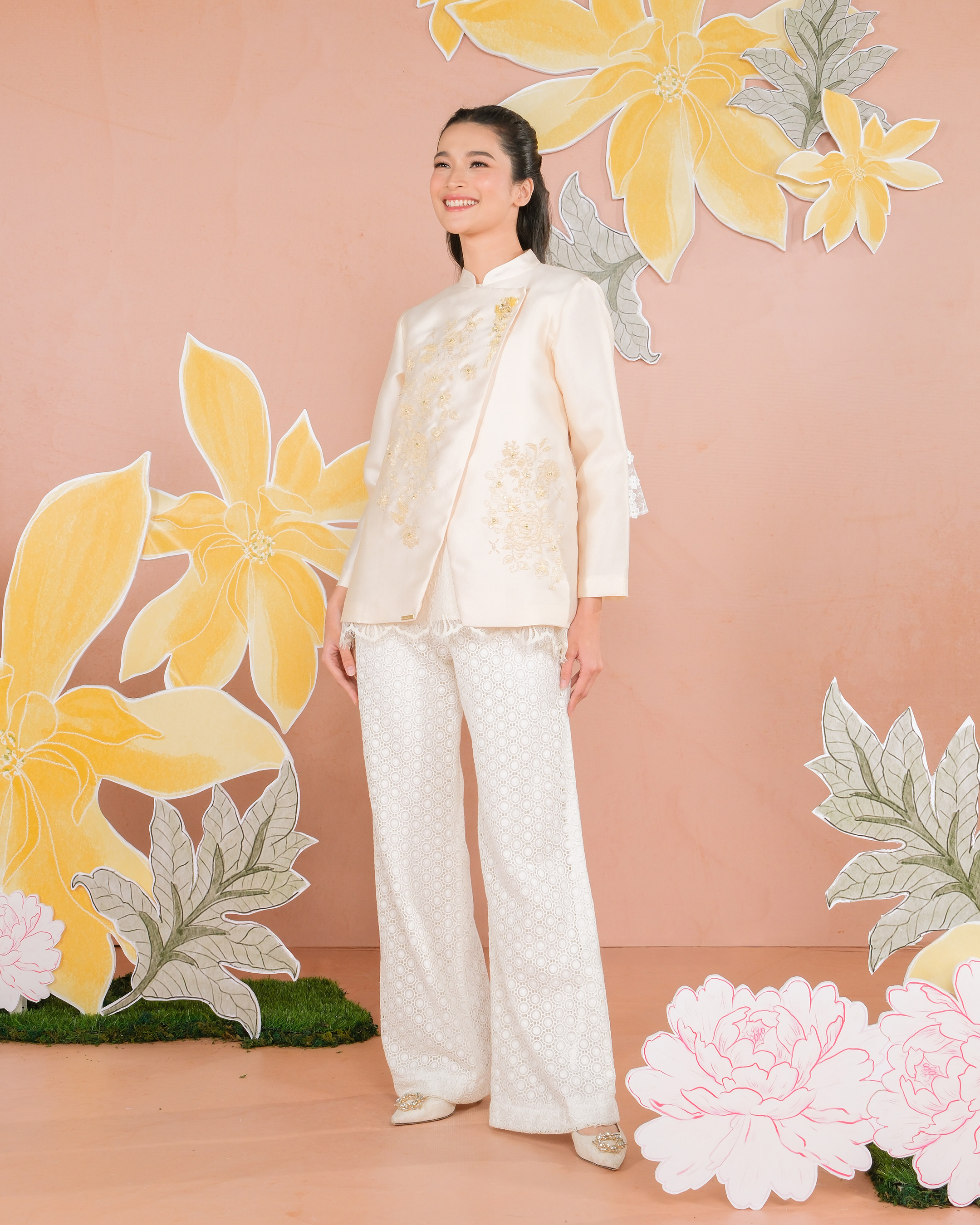 SASMAYA BLOUSE - CREAM