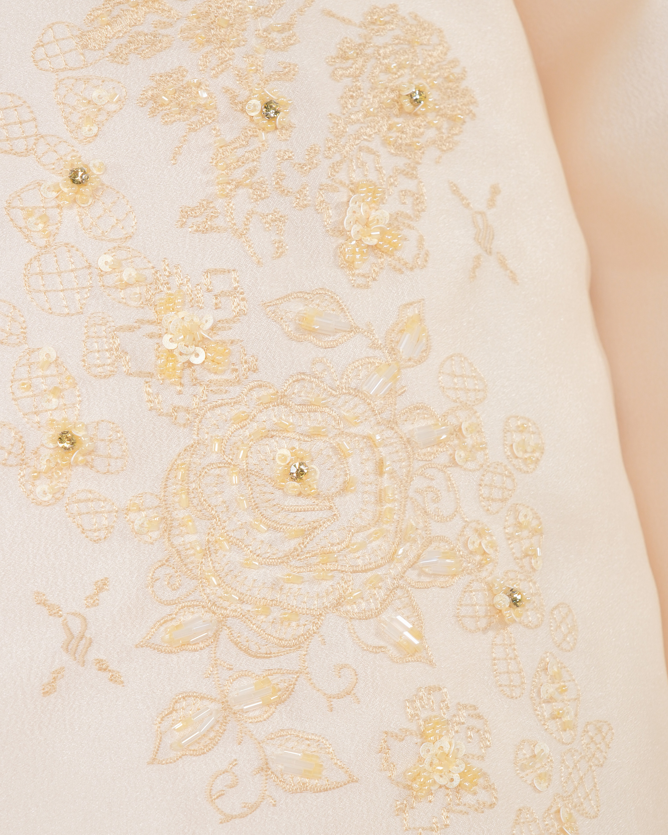 SASMAYA BLOUSE - CREAM