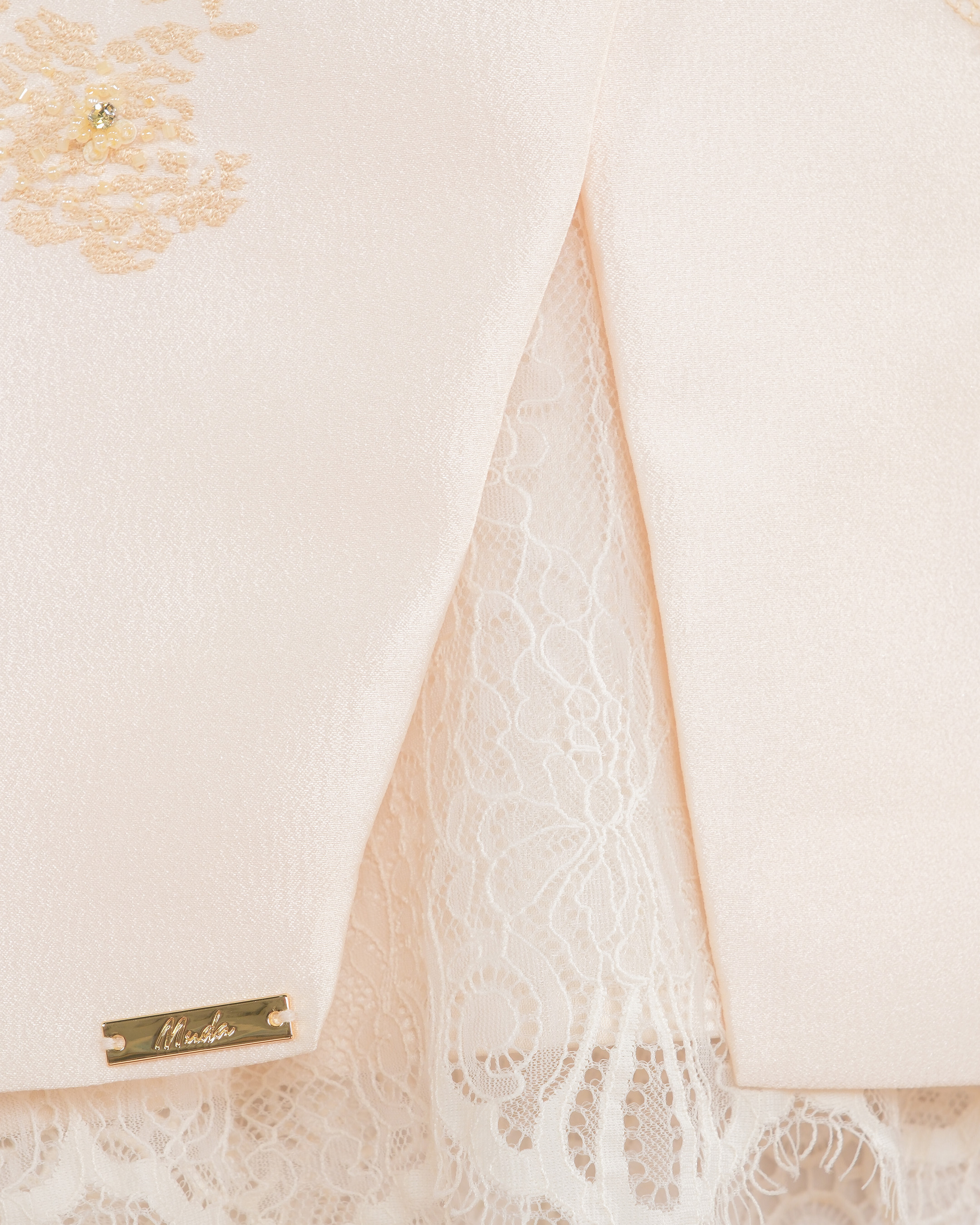 SASMAYA BLOUSE - CREAM