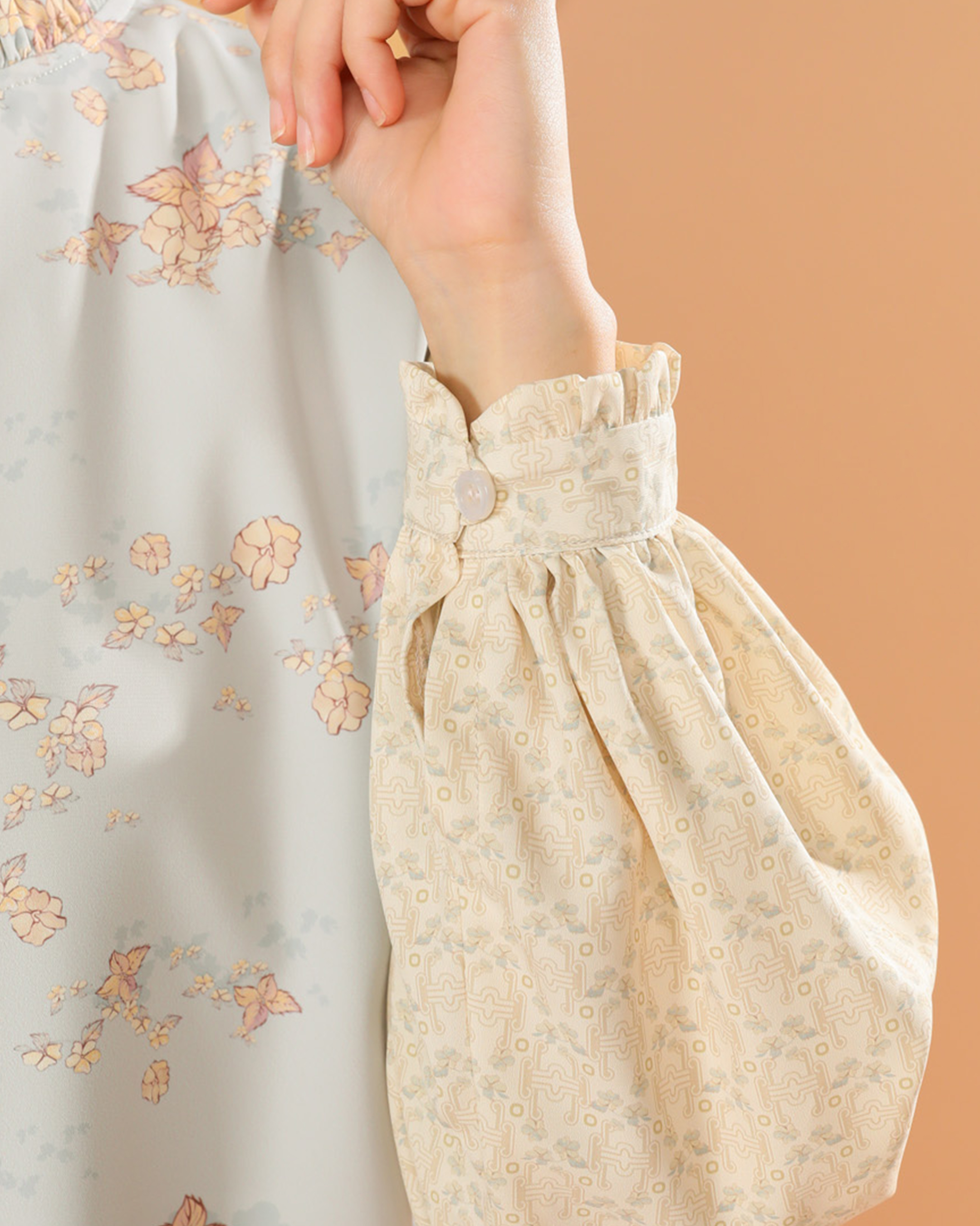 SERA BLOUSE - GREY