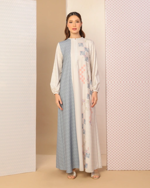 Image of TEALIA DRESS - OCEAN